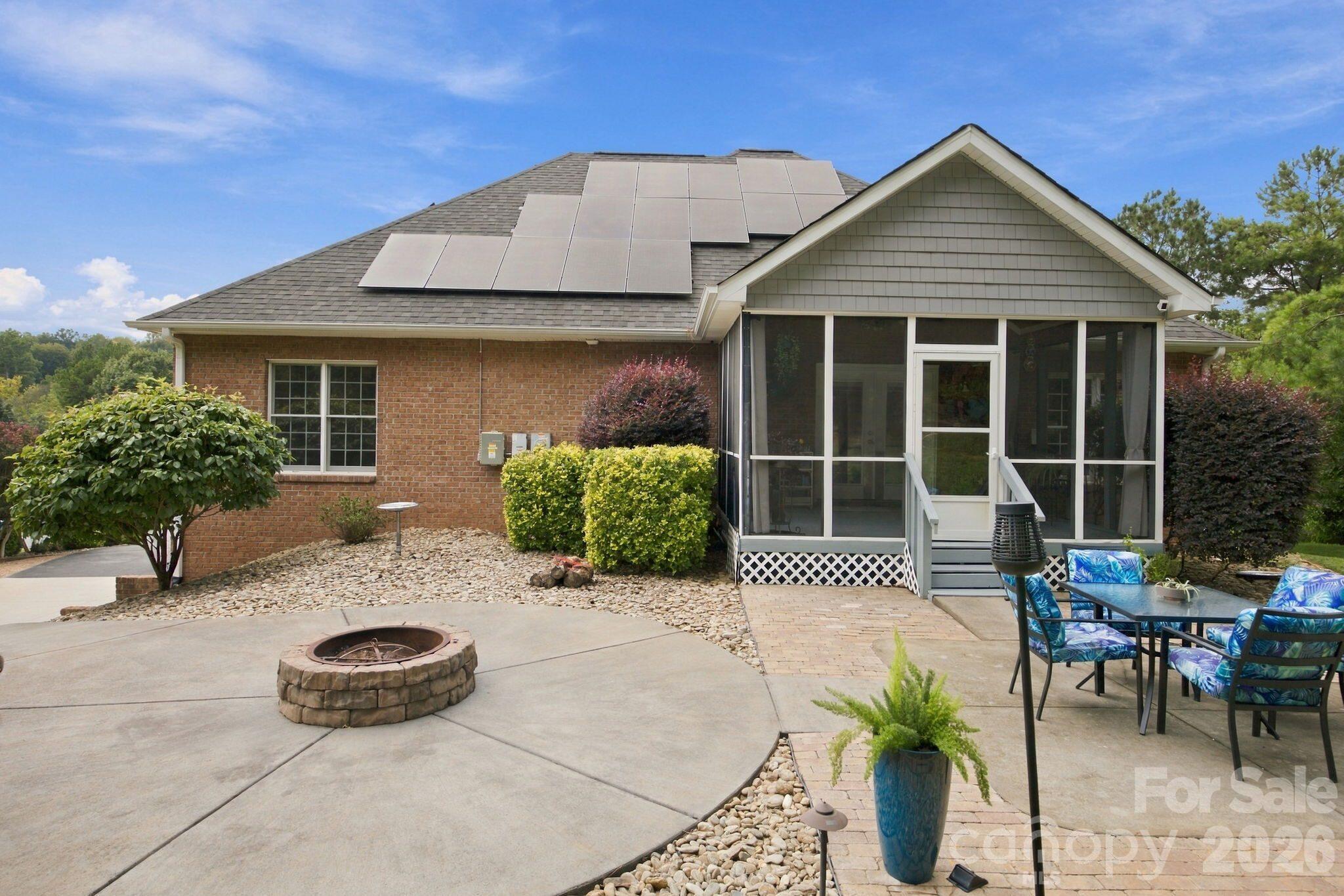 1463 Brookstone Drive Property Photo 30