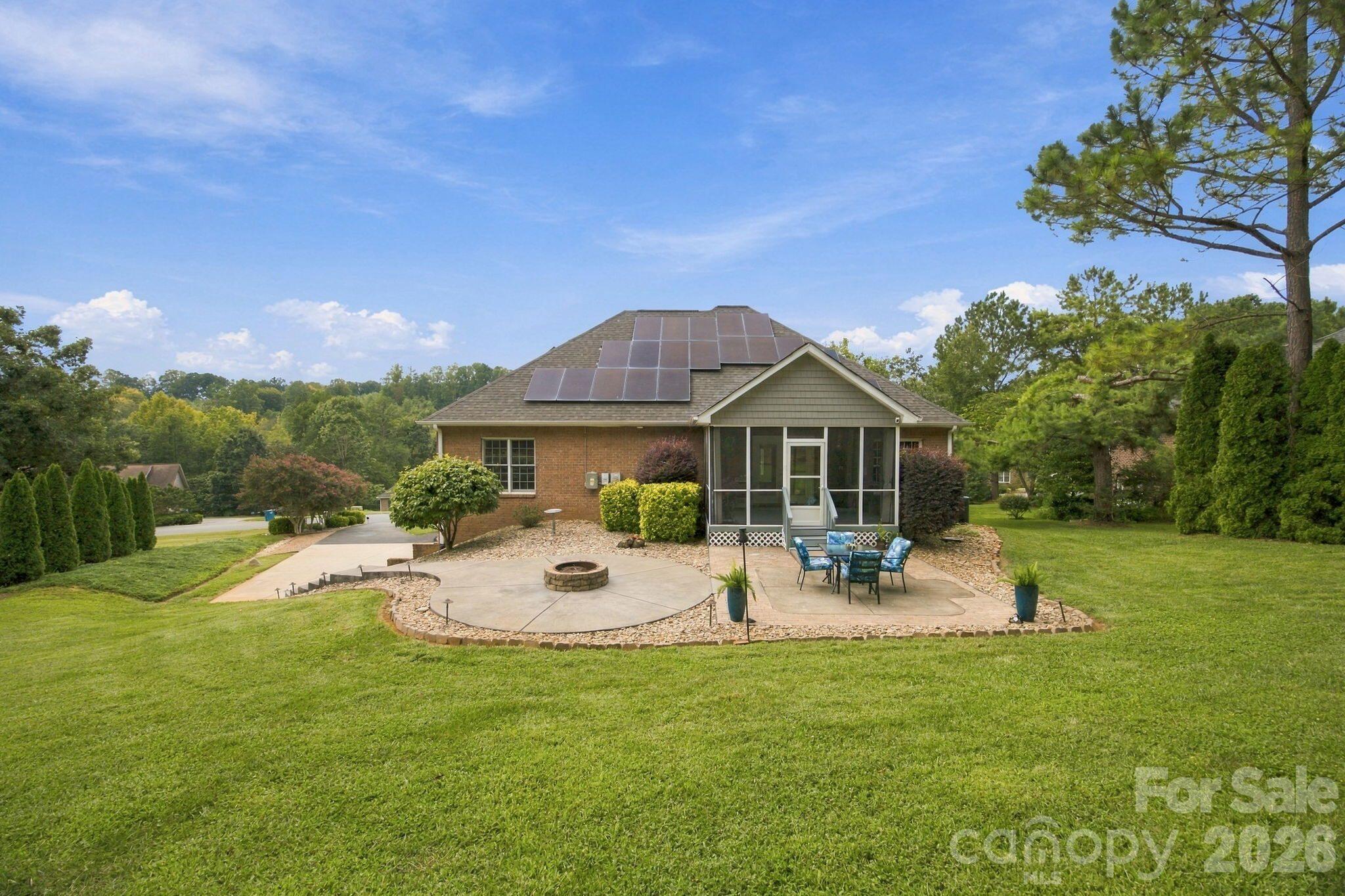 1463 Brookstone Drive Property Photo 32