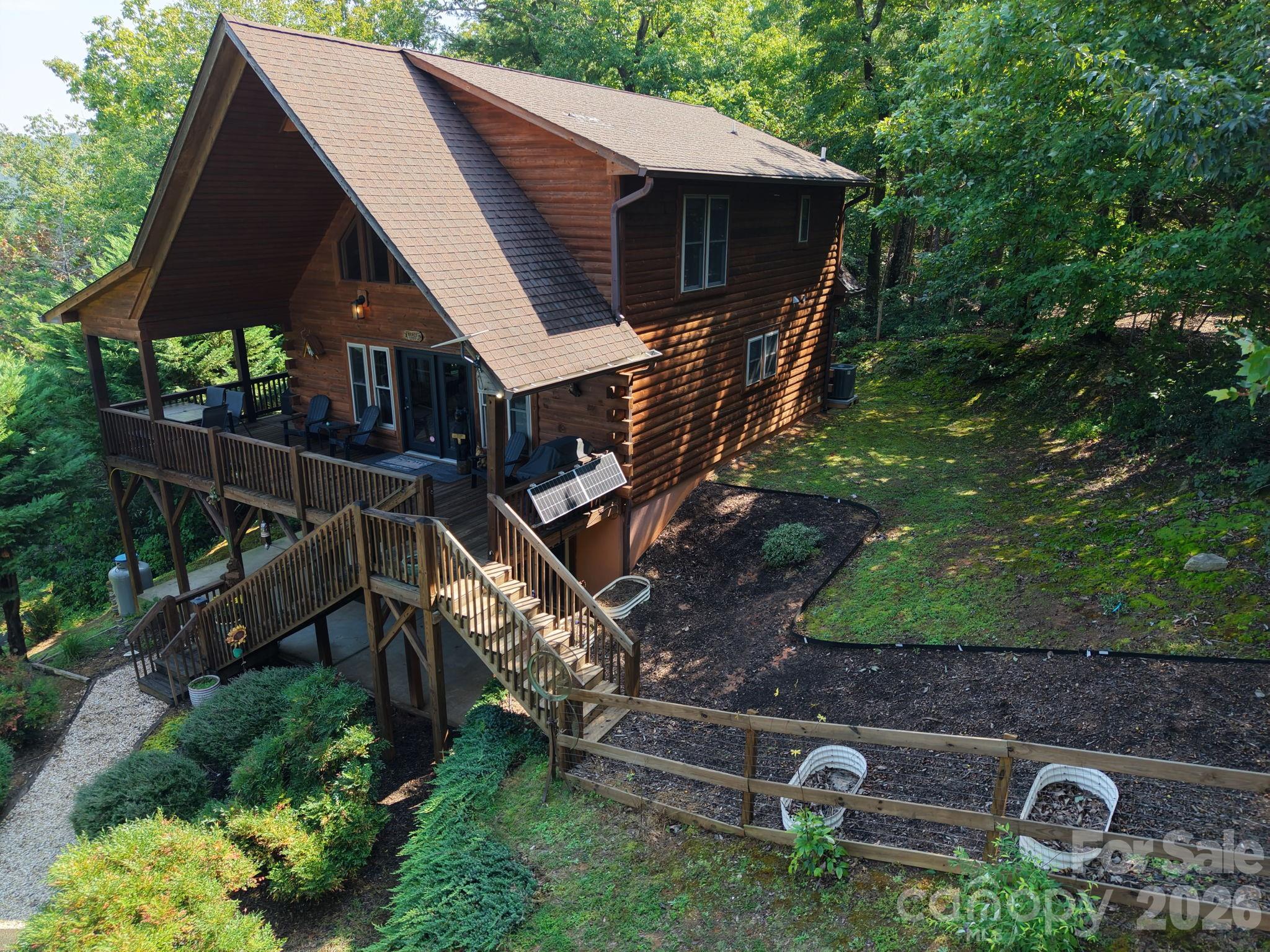 132 Falls View Trail Property Photo 45