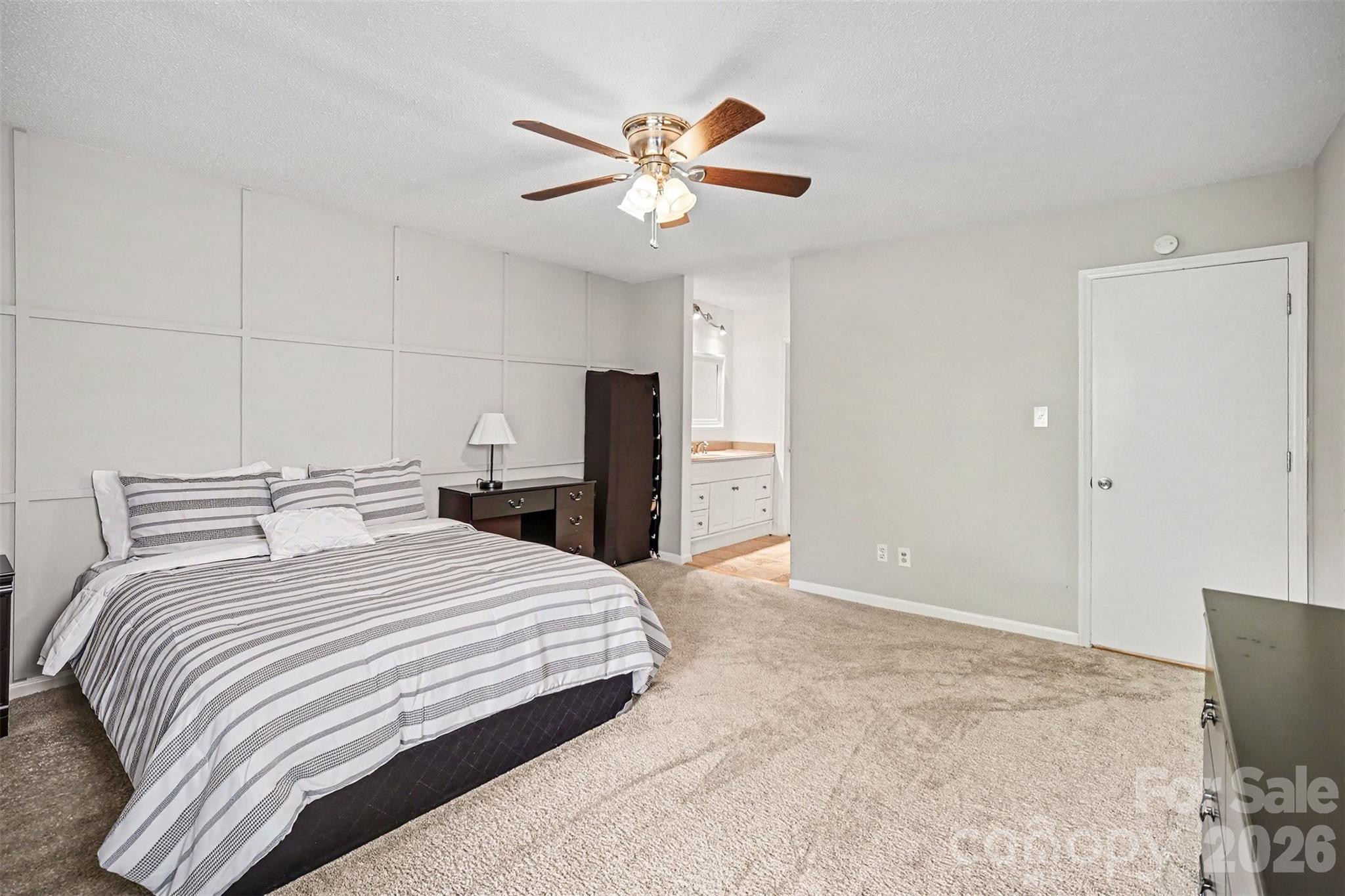 6612 Point Comfort Lane Property Photo 20