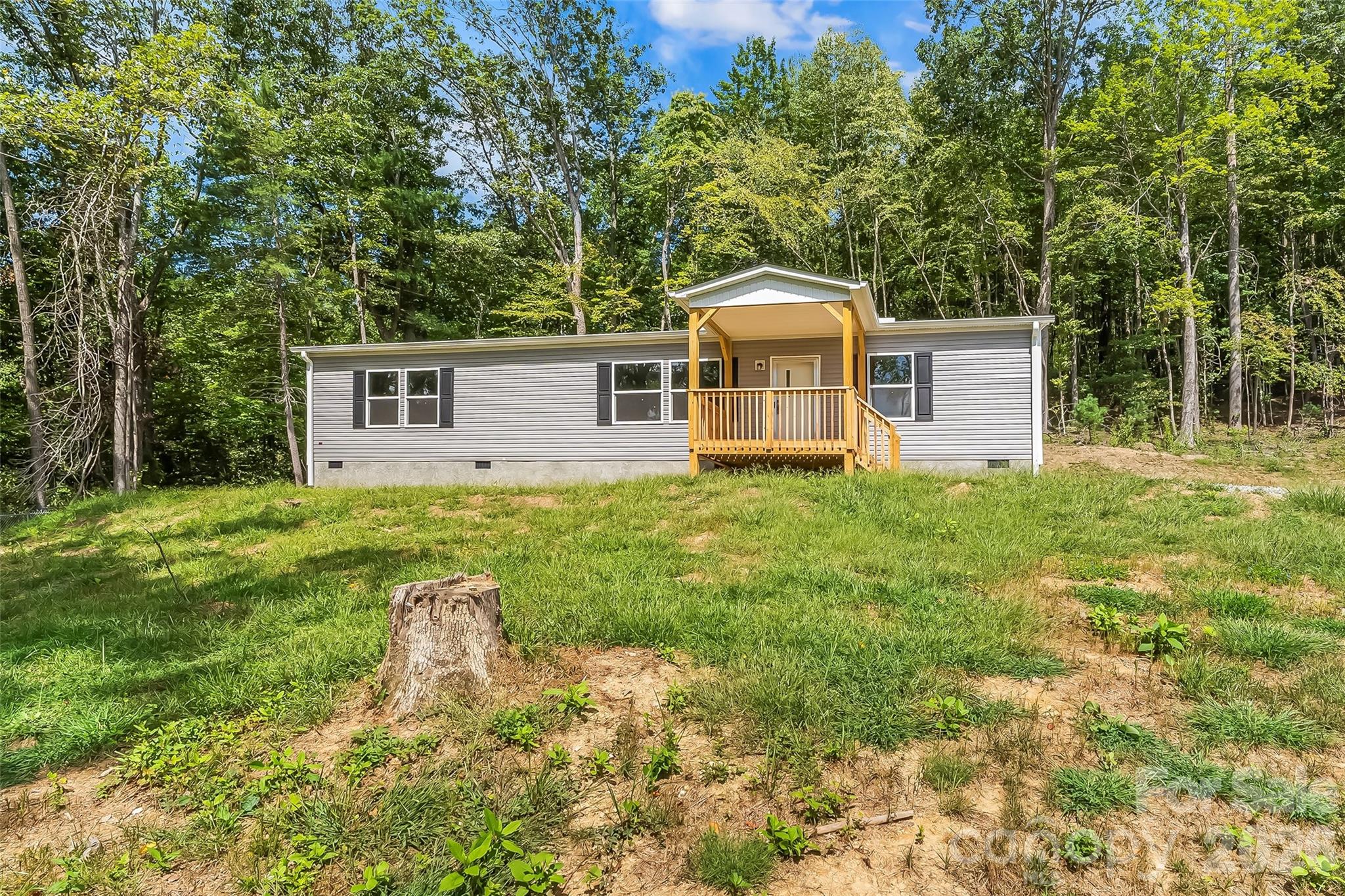179 Ada Way Property Photo 1