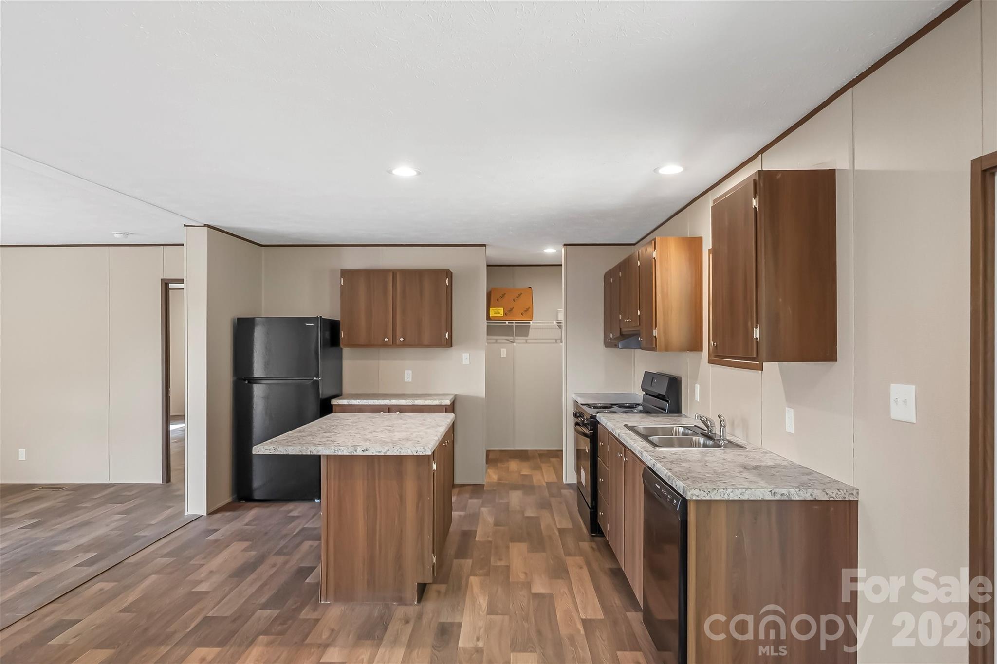 179 Ada Way Property Photo 12