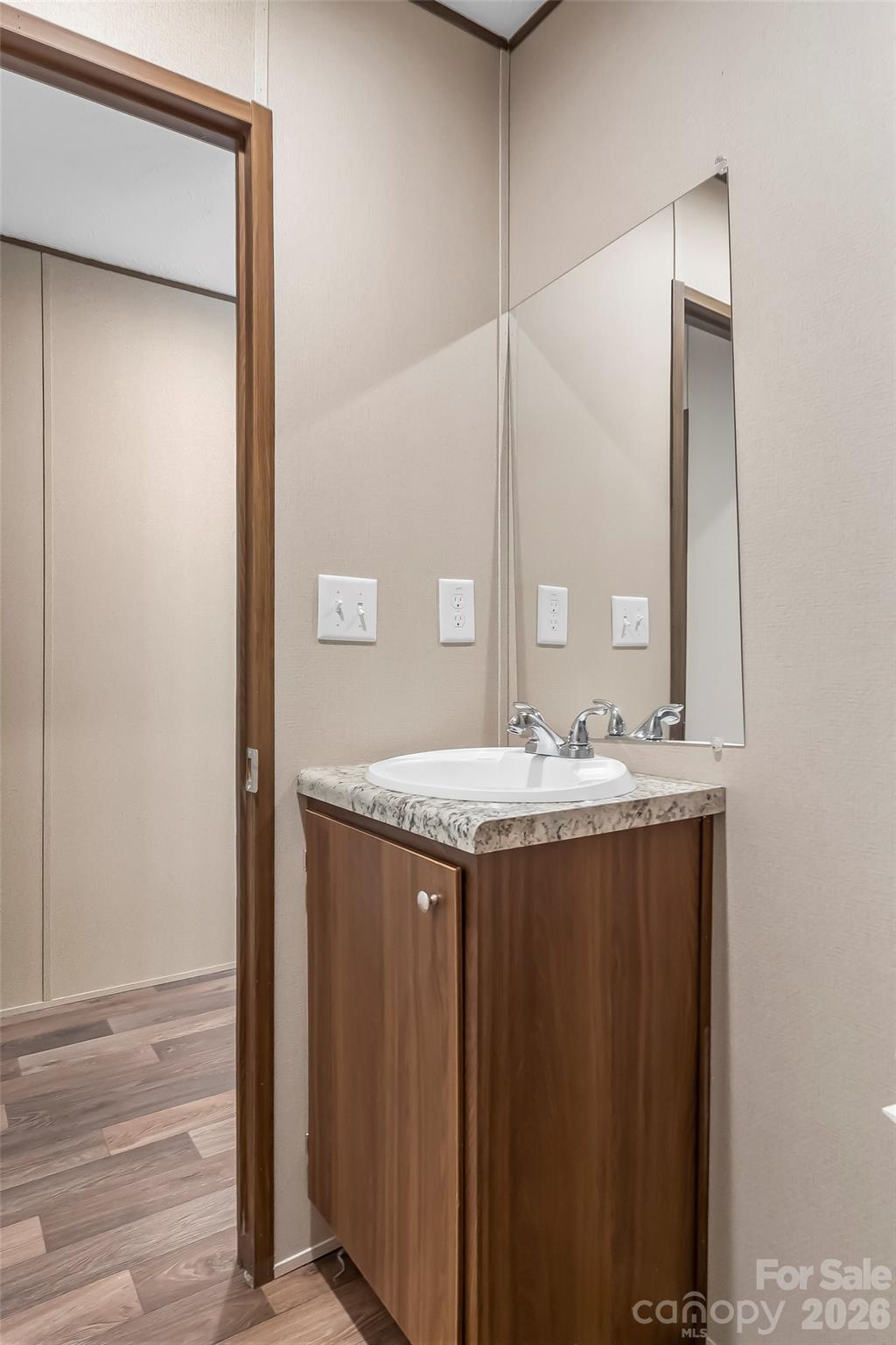 179 Ada Way Property Photo 13
