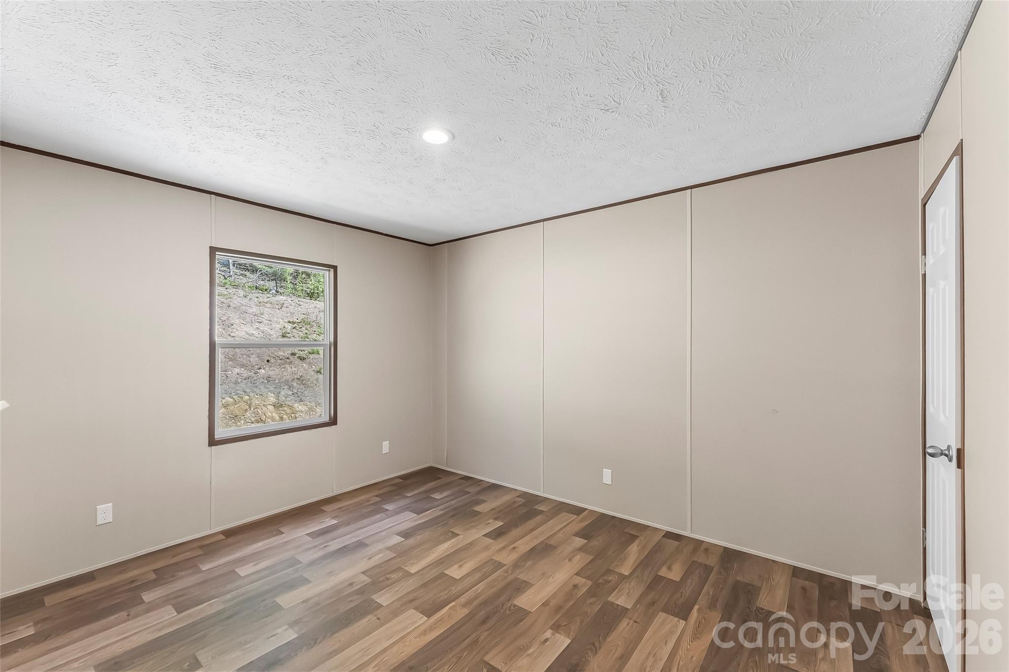 179 Ada Way Property Photo 15