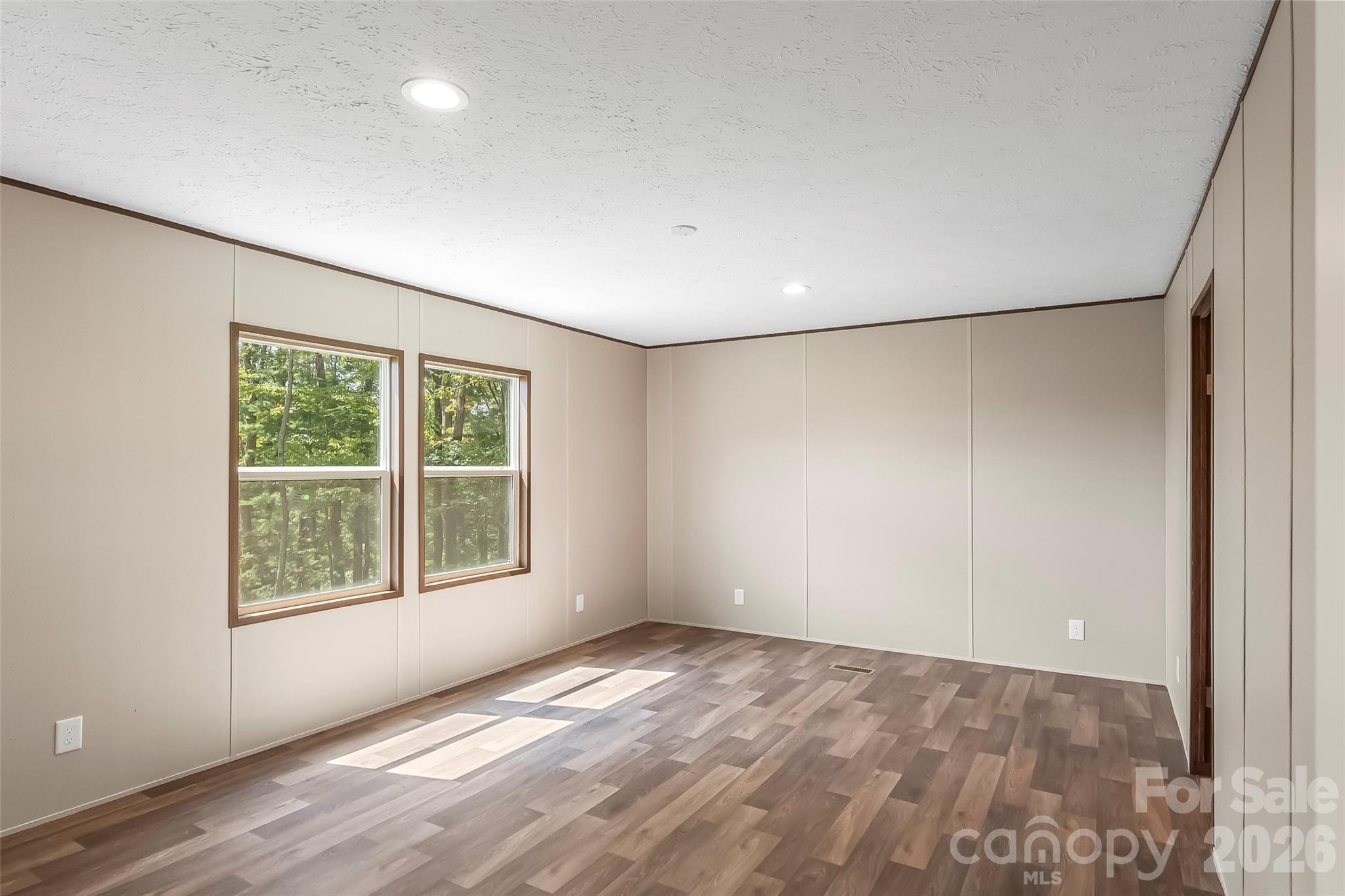 179 Ada Way Property Photo 17