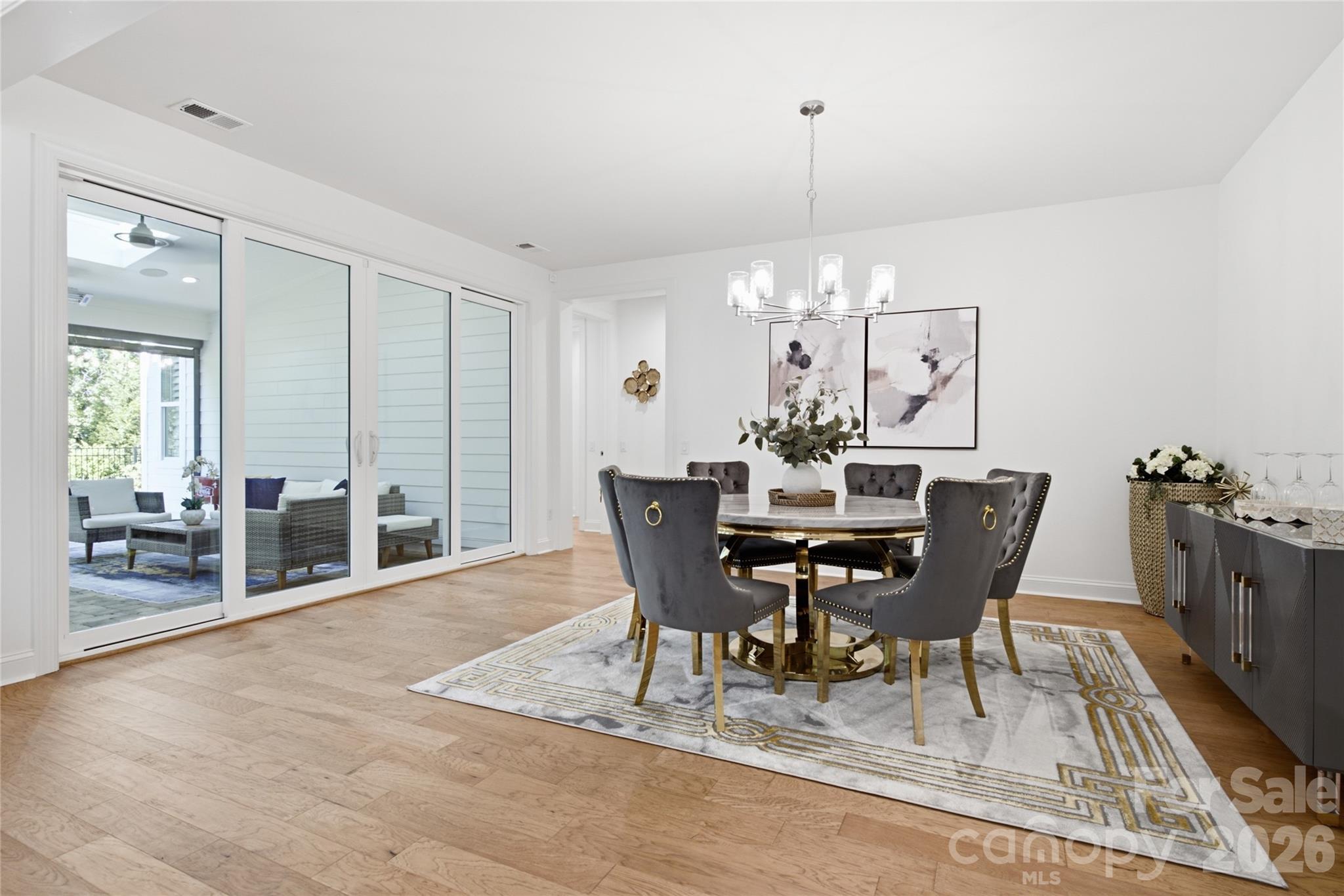 6068 Holden Court Property Photo 6