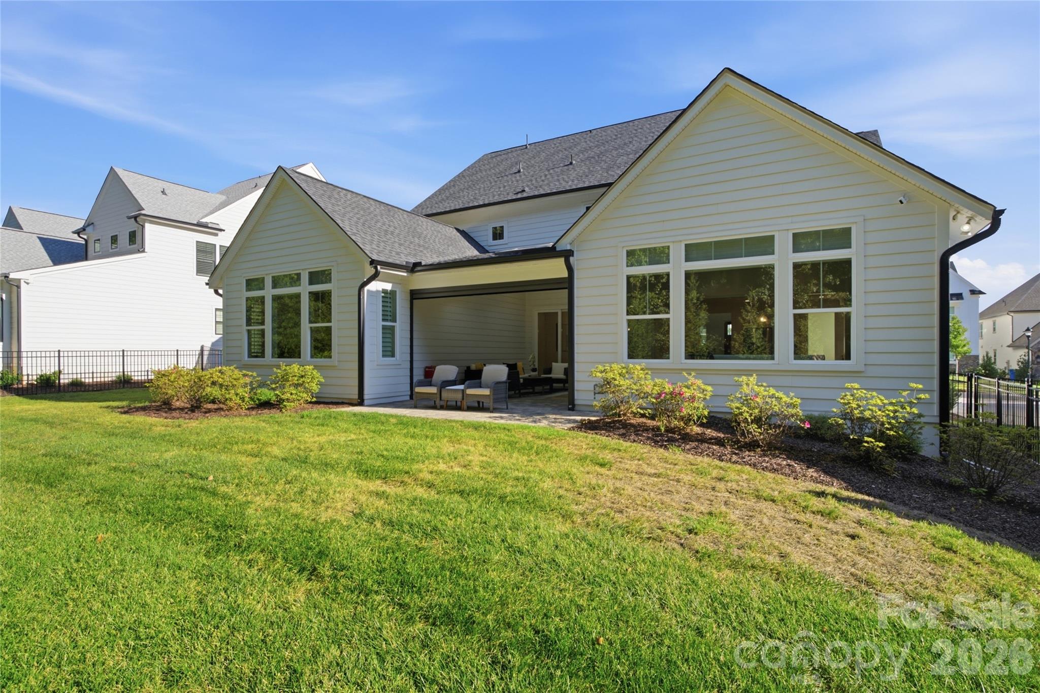 6068 Holden Court Property Photo 27