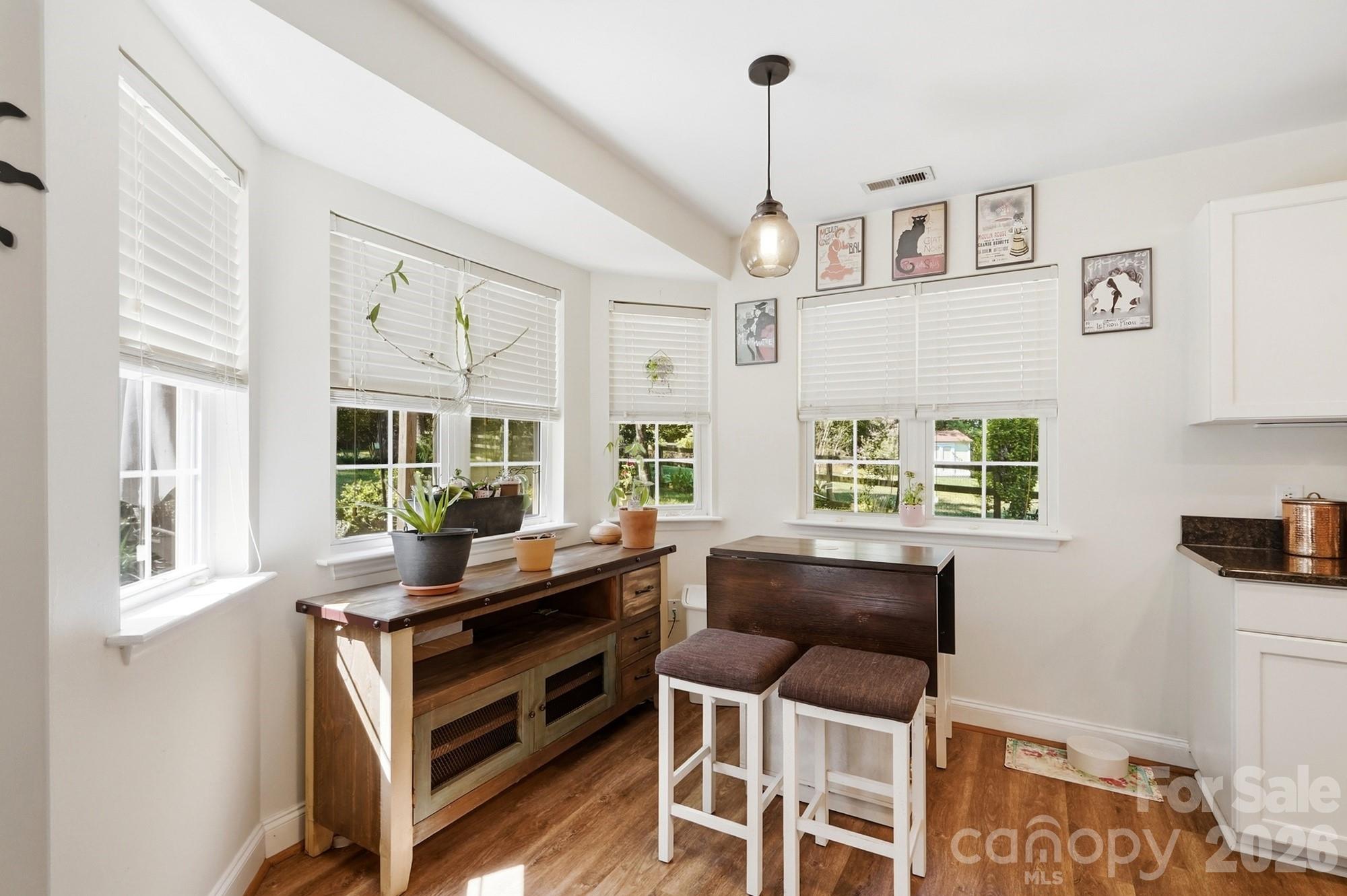 2212 Ryefield Way Property Photo 10