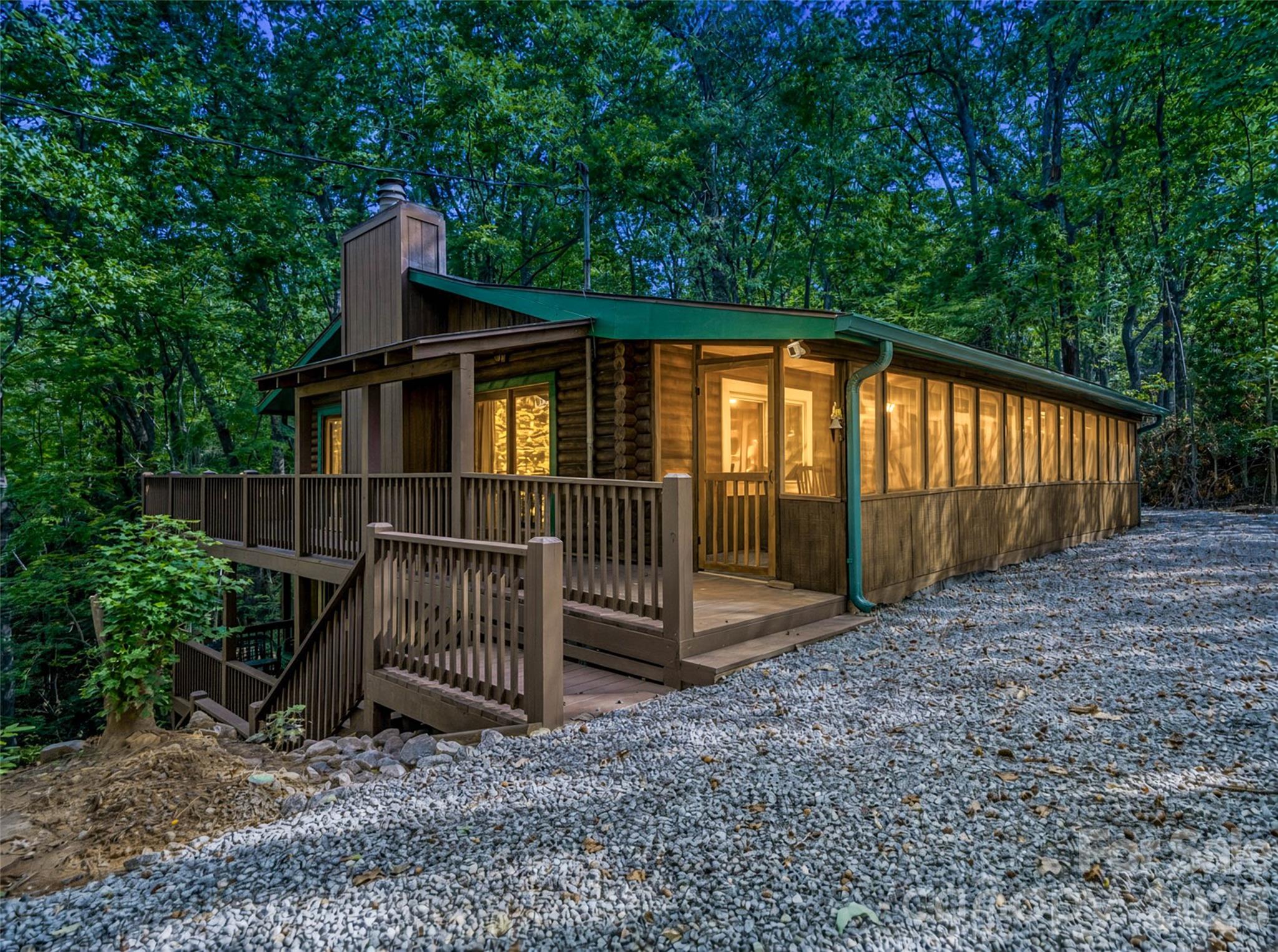 368 Starling Road Property Photo 1