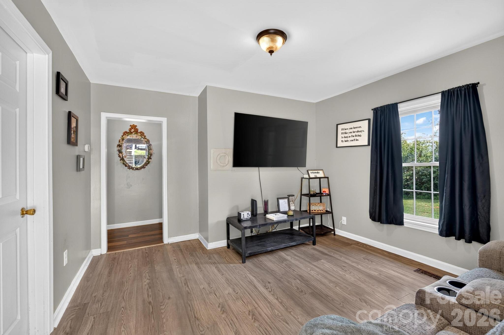 15 Circle Street Property Photo 15