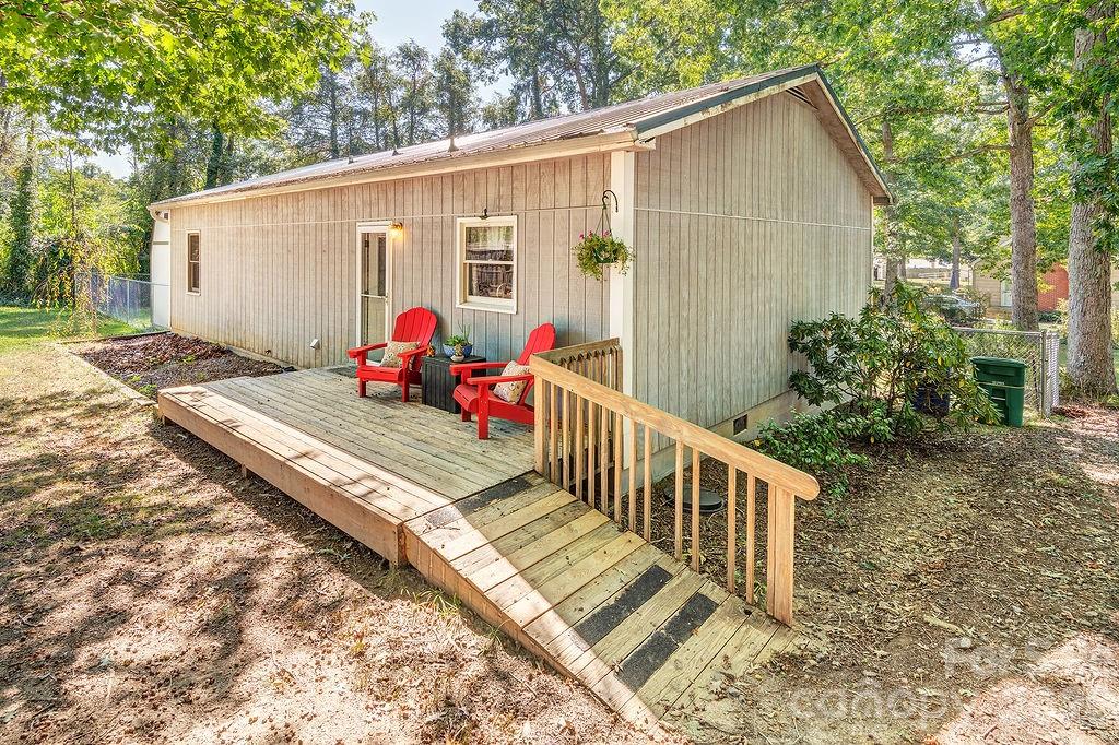 120 Eastwood Avenue Property Photo 1