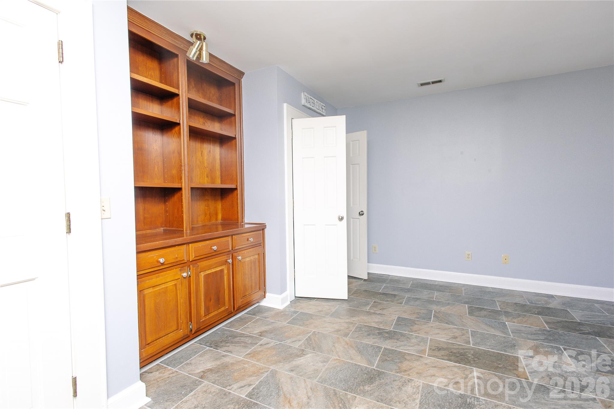 569 Rutherford Road Property Photo 23