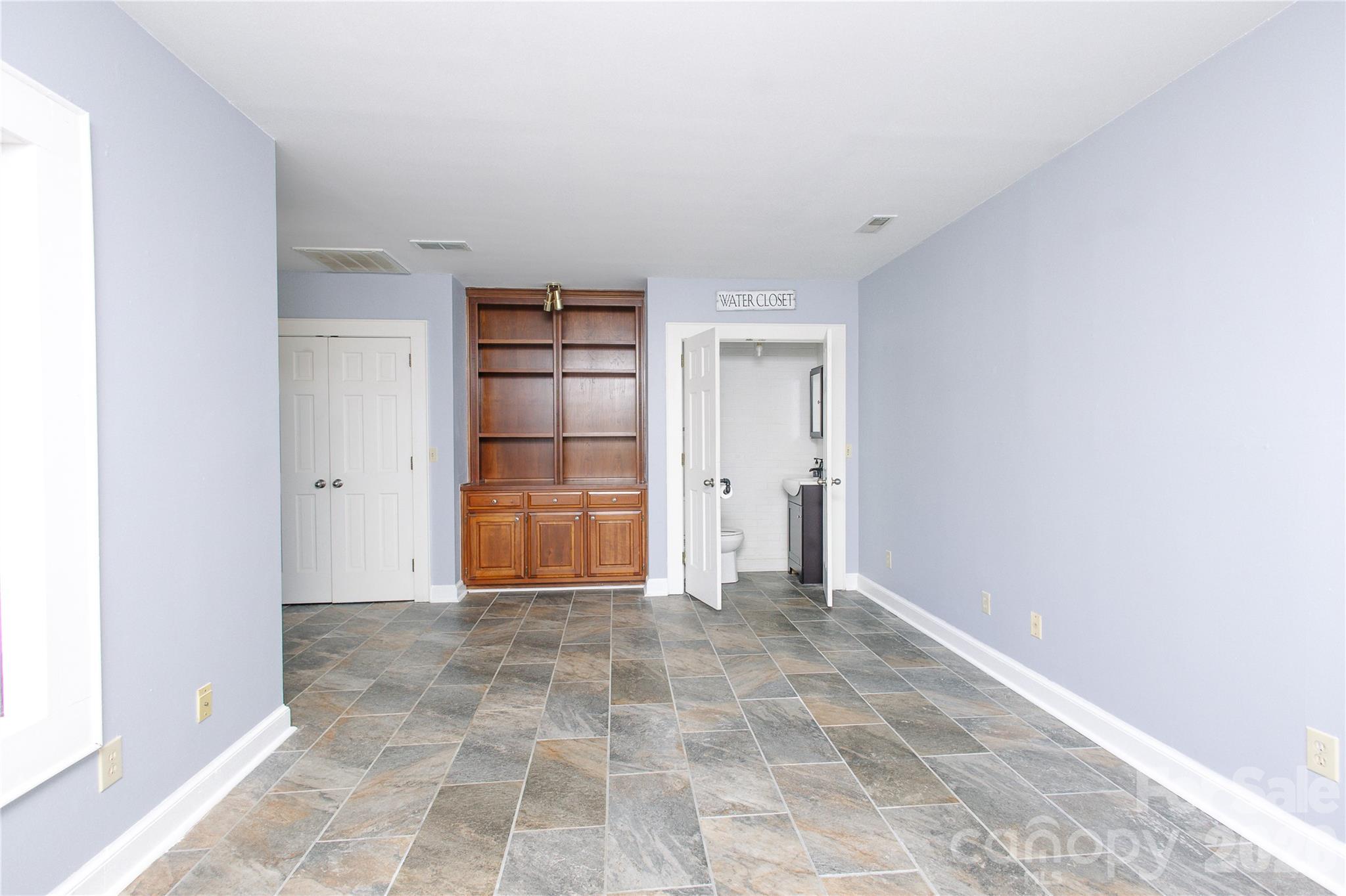 569 Rutherford Road Property Photo 24