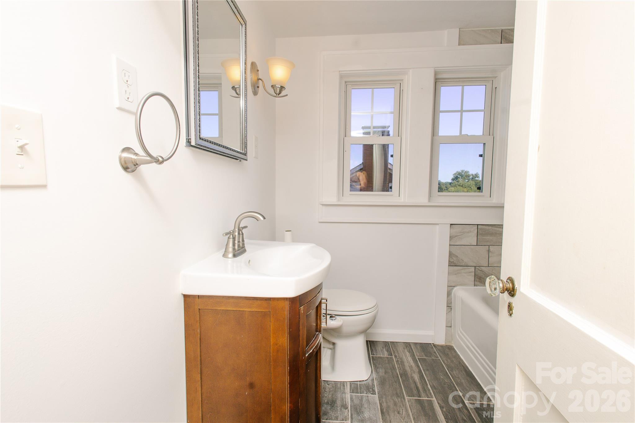 569 Rutherford Road Property Photo 31