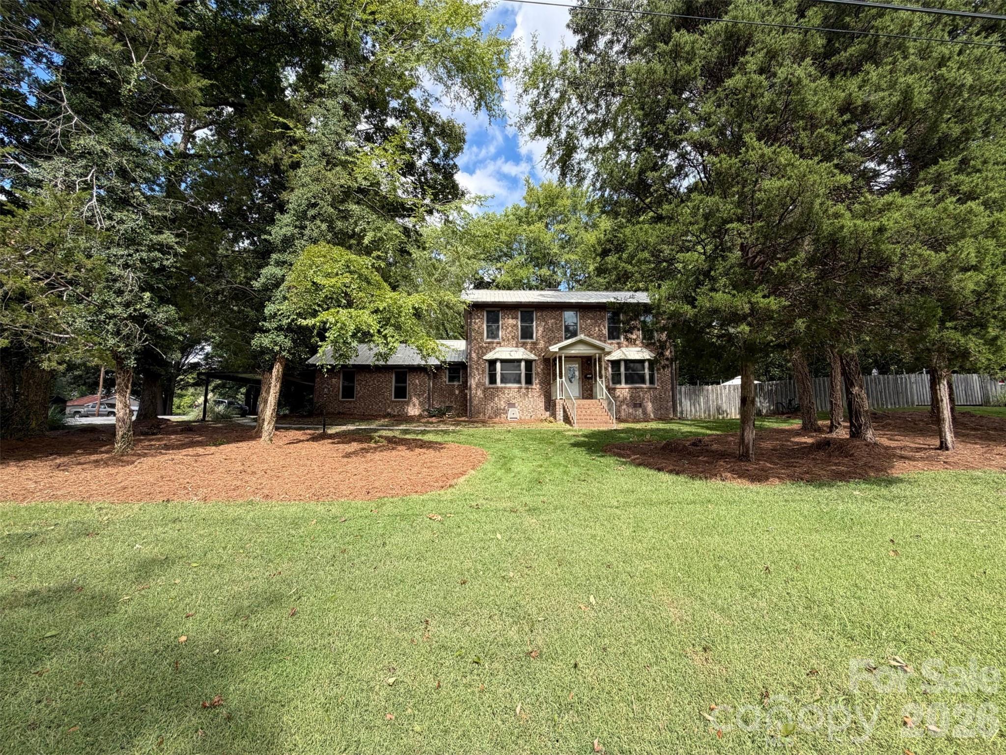 121 Goodman Circle Property Photo 9
