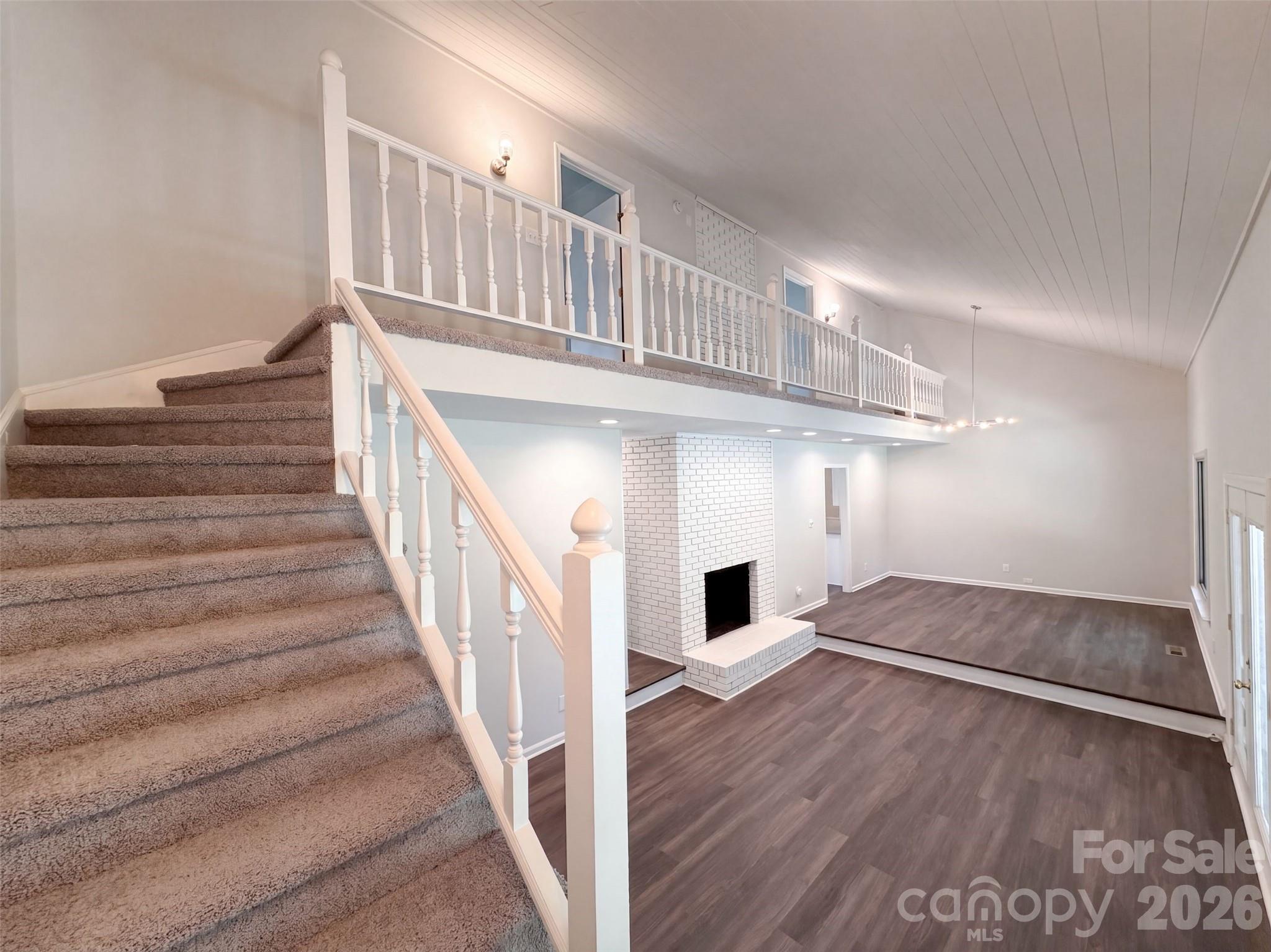 121 Goodman Circle Property Photo 11
