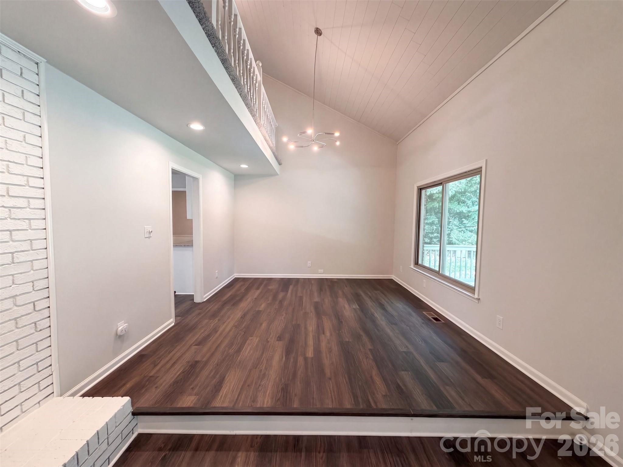 121 Goodman Circle Property Photo 12