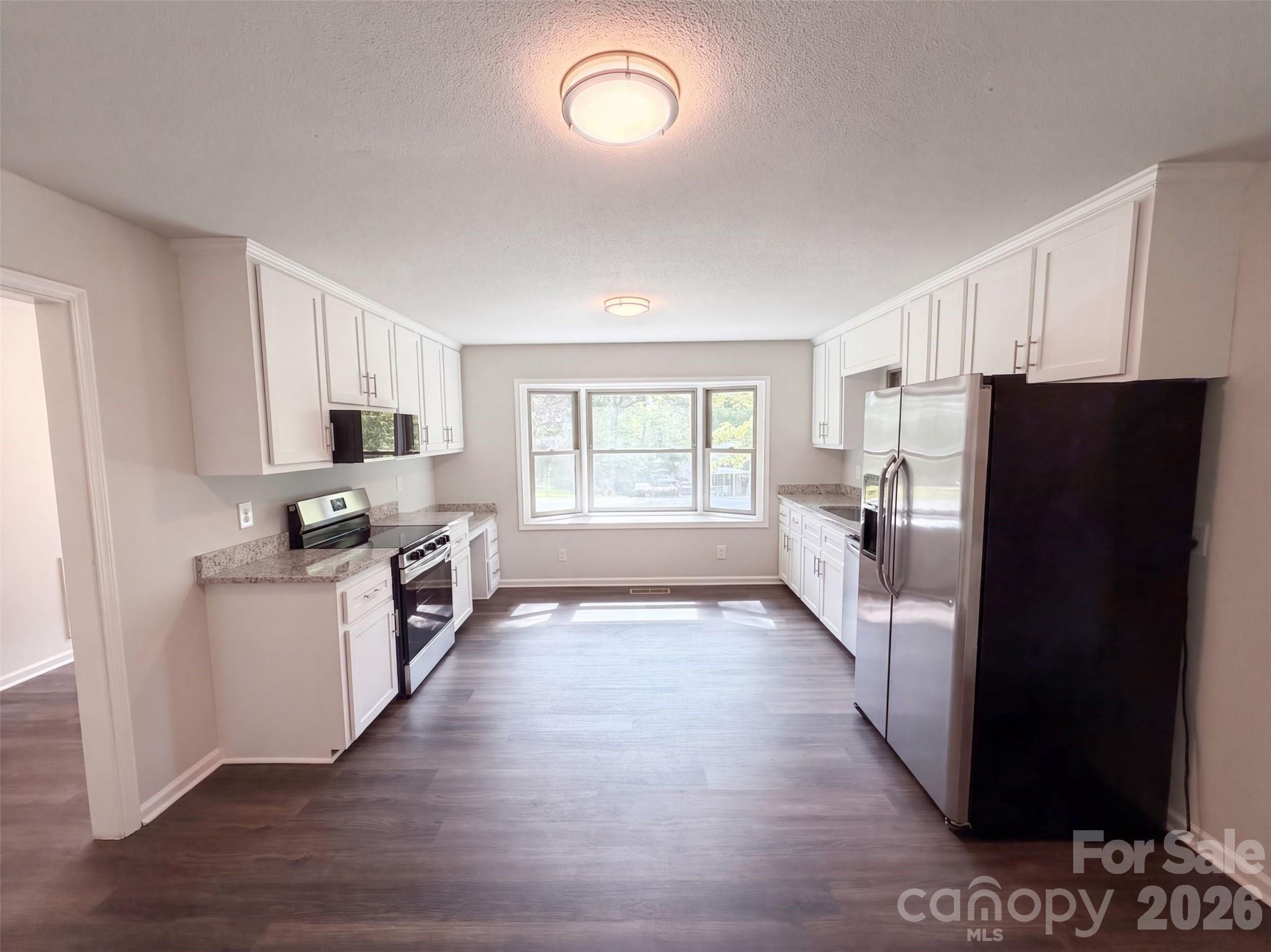 121 Goodman Circle Property Photo 14