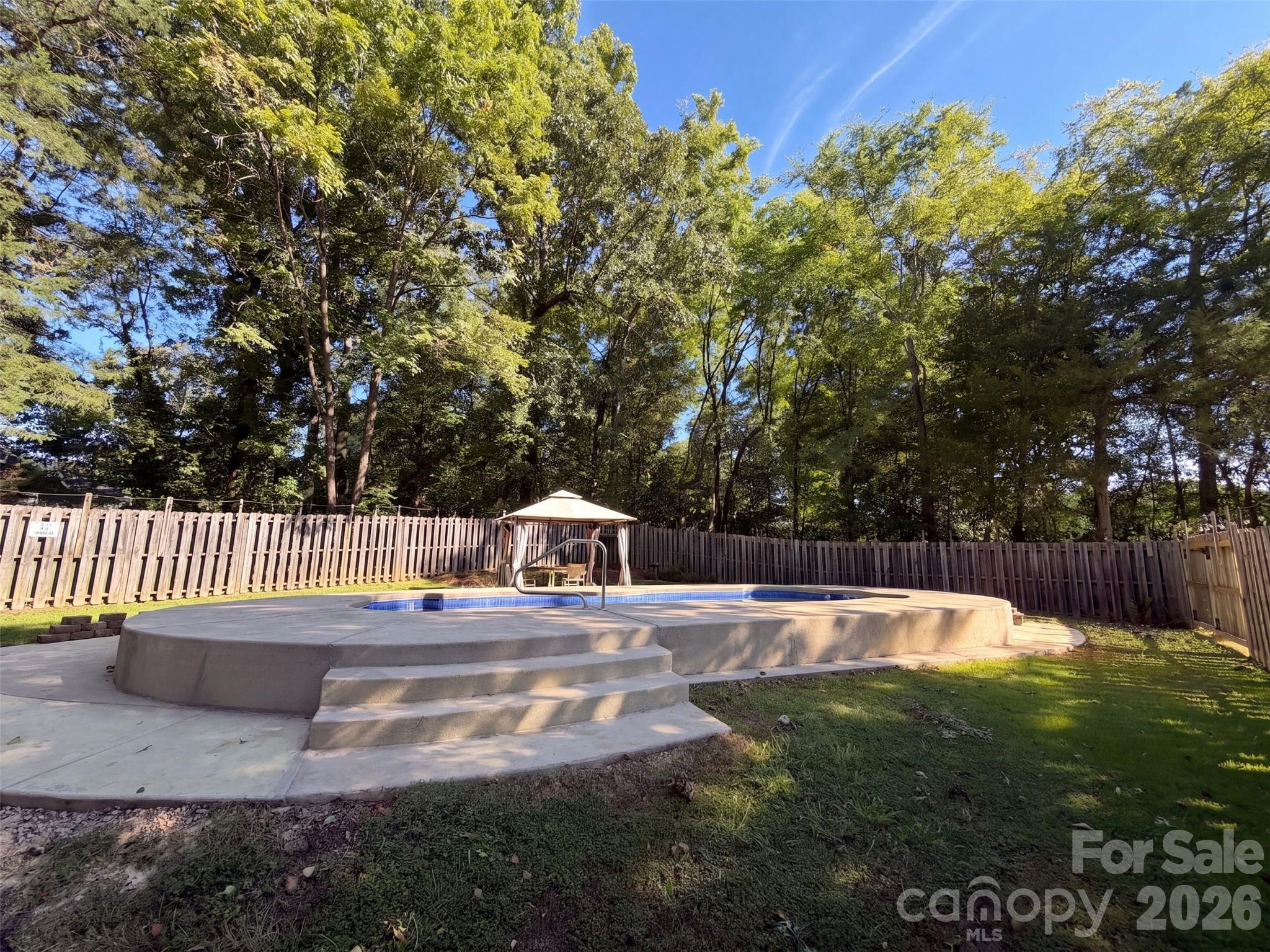 121 Goodman Circle Property Photo 28