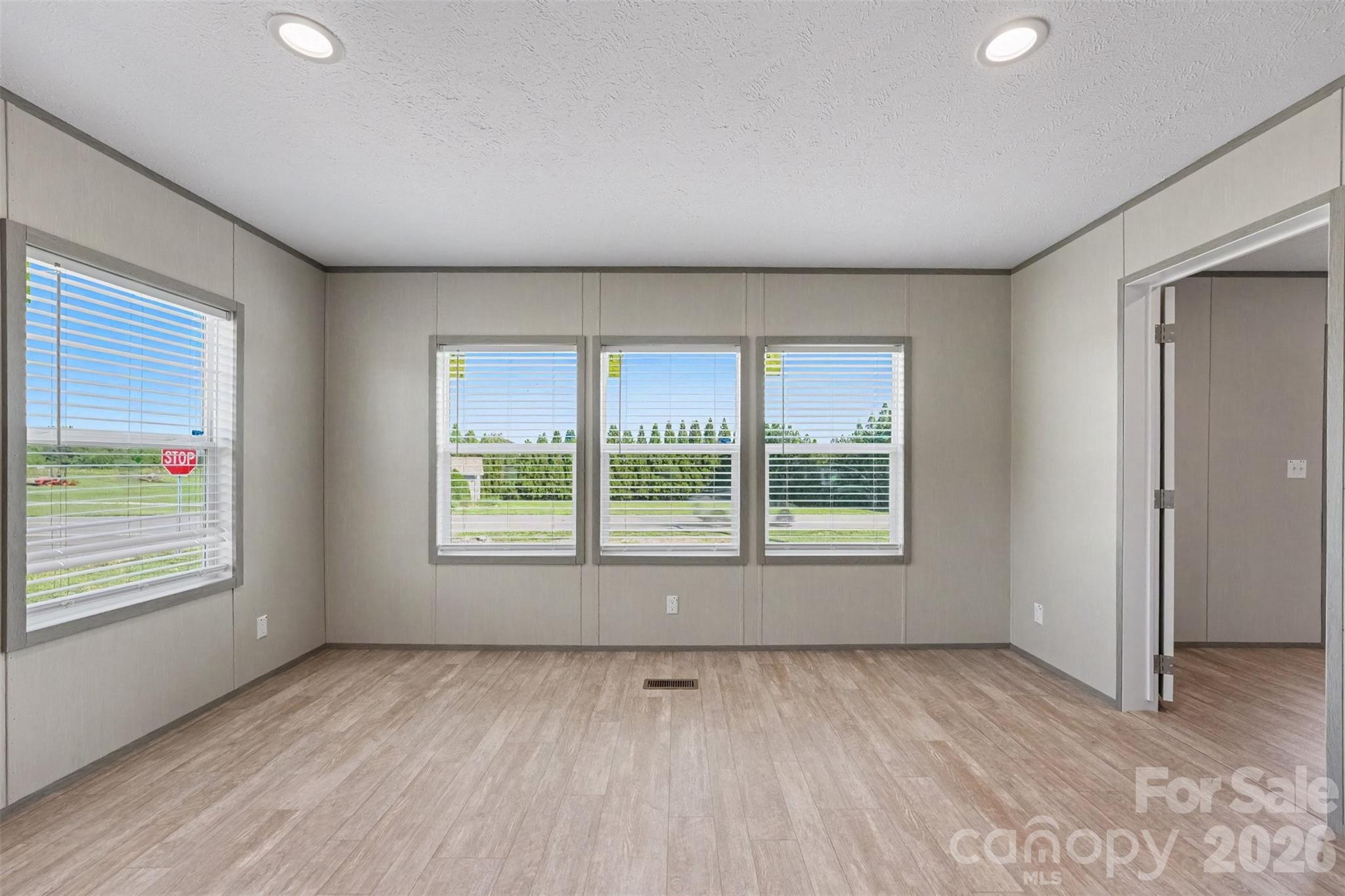 801 Eagleview Lane Property Photo 6
