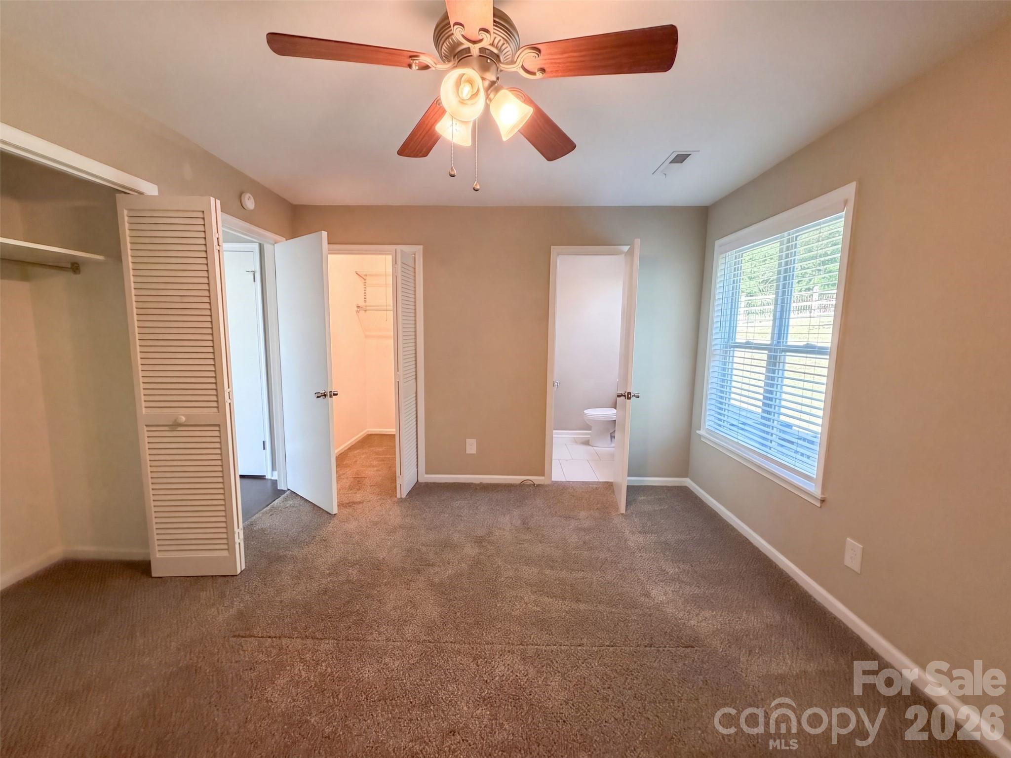 6009 Lanai Lane Property Photo 4