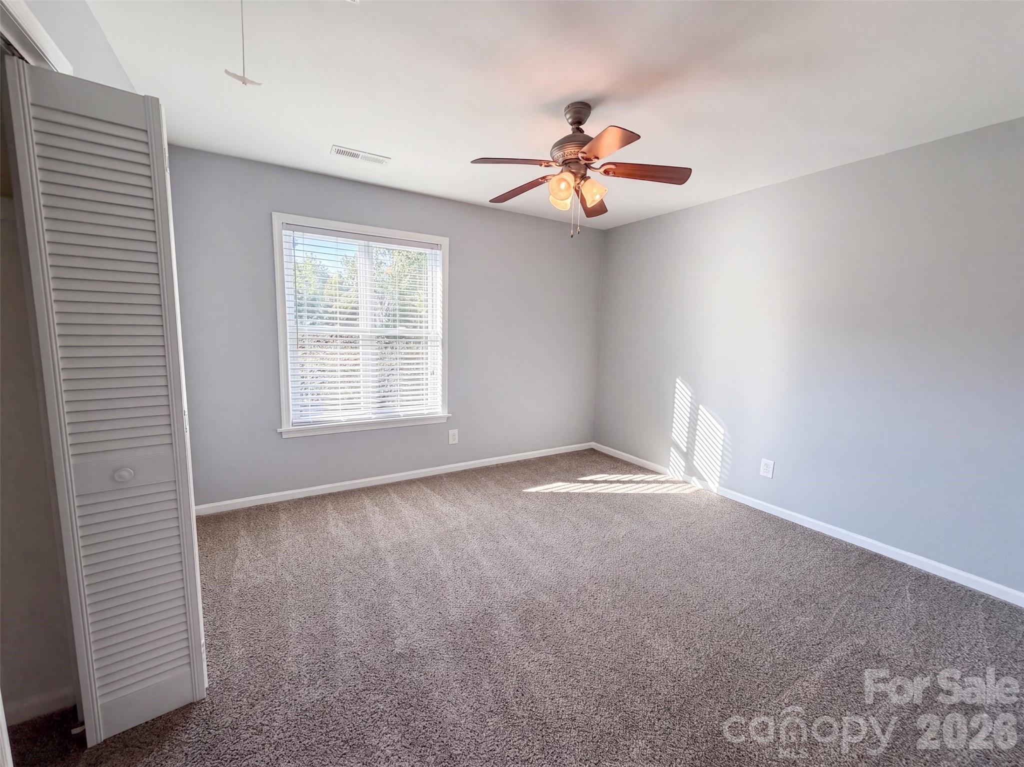 6009 Lanai Lane Property Photo 7