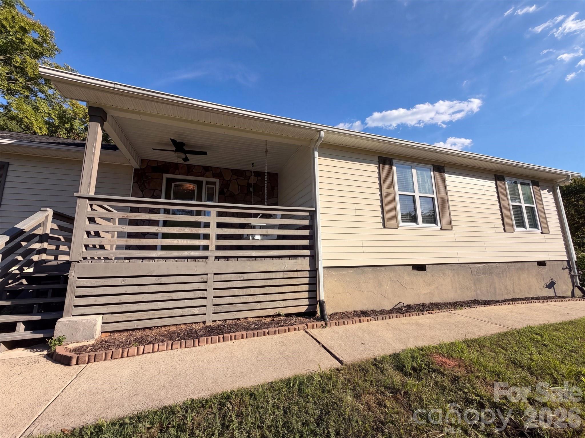 6009 Lanai Lane Property Photo 15