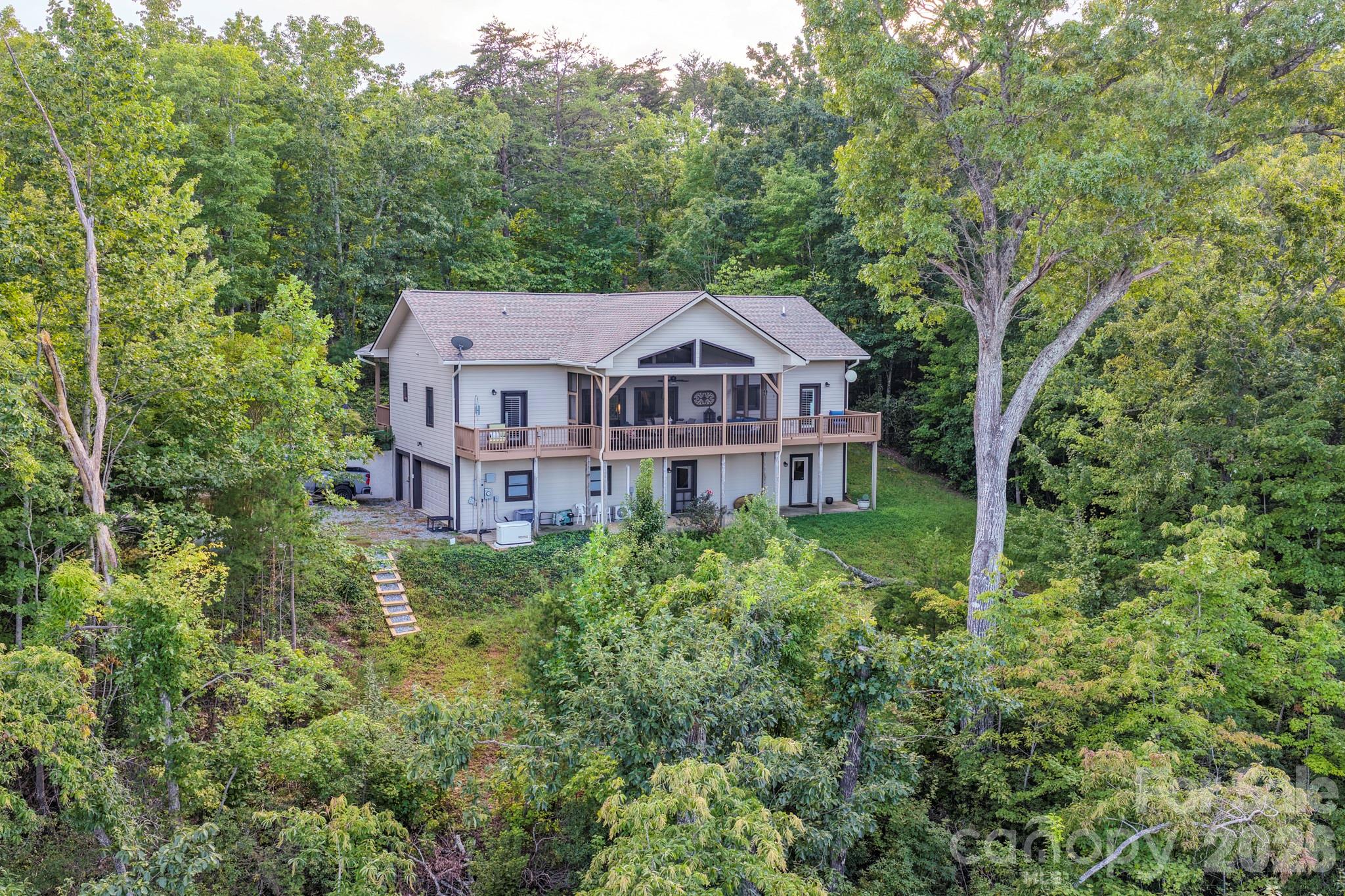 190 Tanglewood Trail Property Photo 1