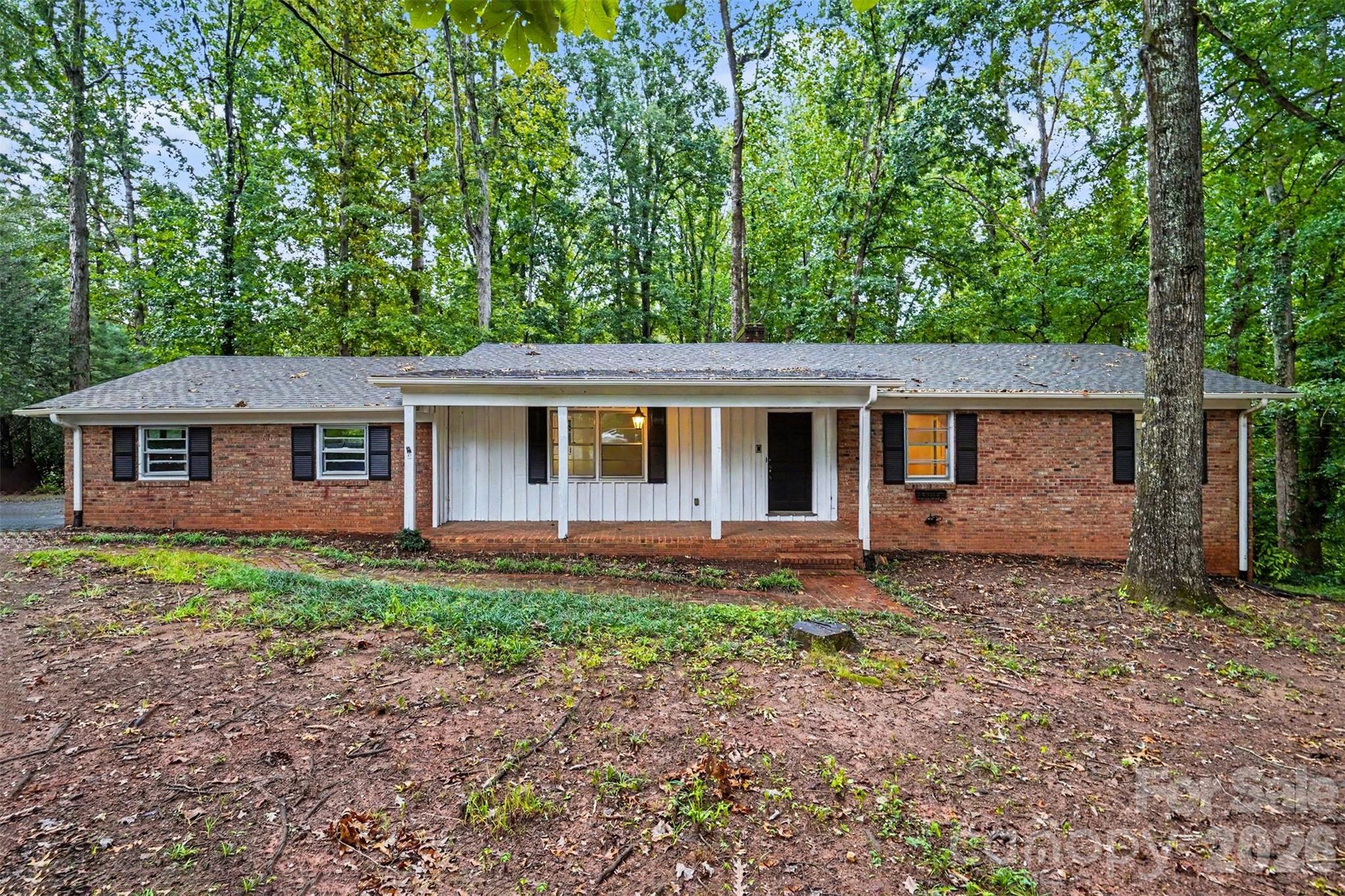 307 Florence Road Property Photo 1