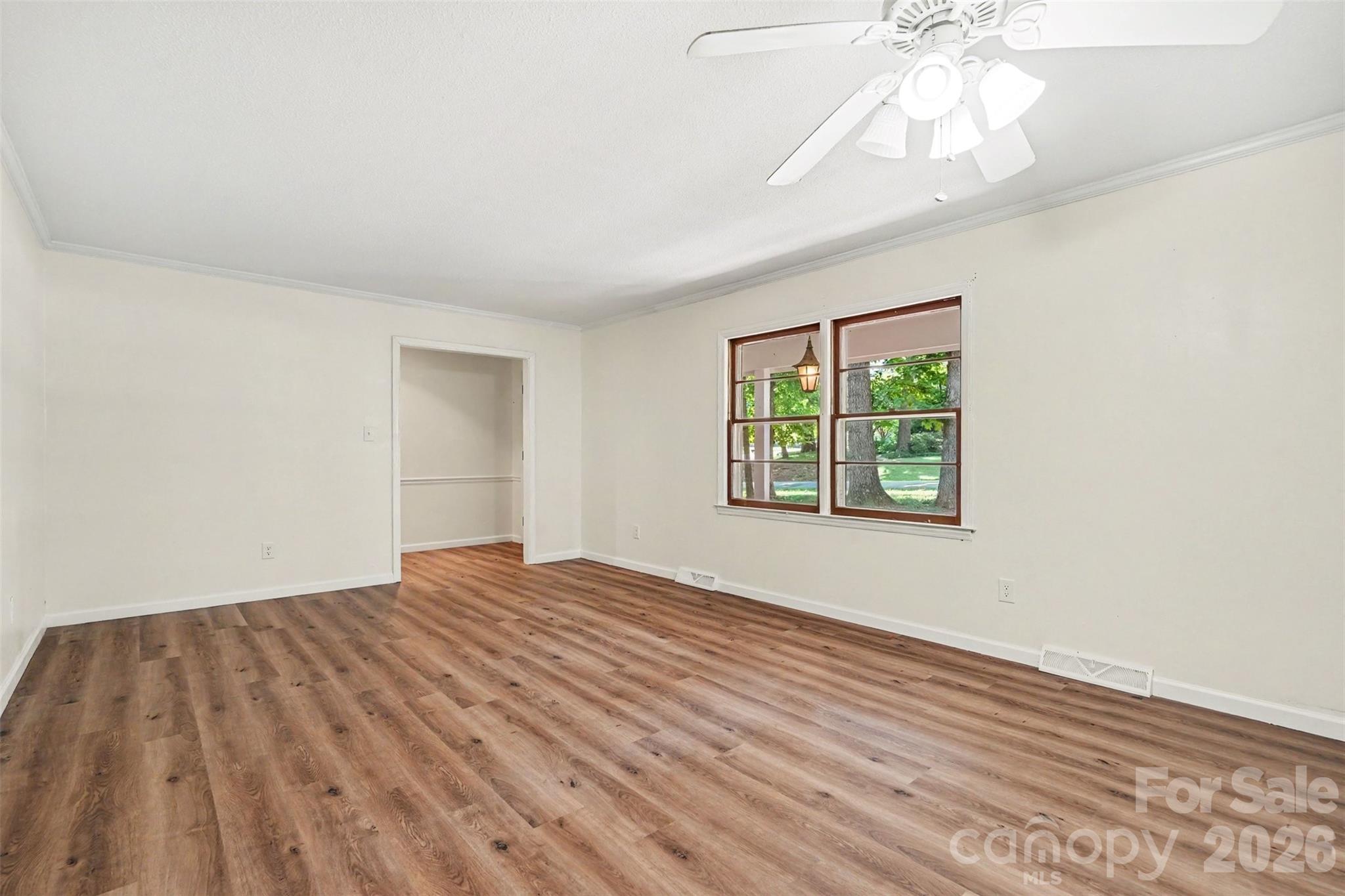 307 Florence Road Property Photo 5
