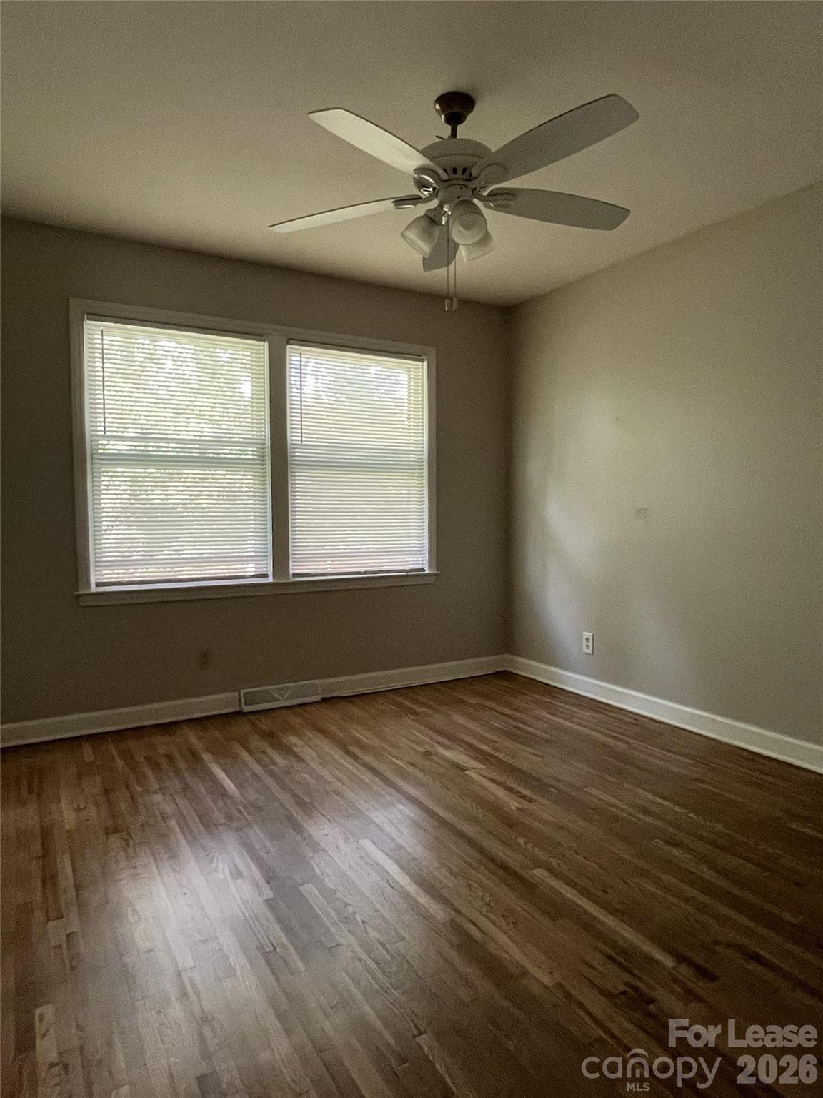 4024 Abbeydale Drive Property Photo 16