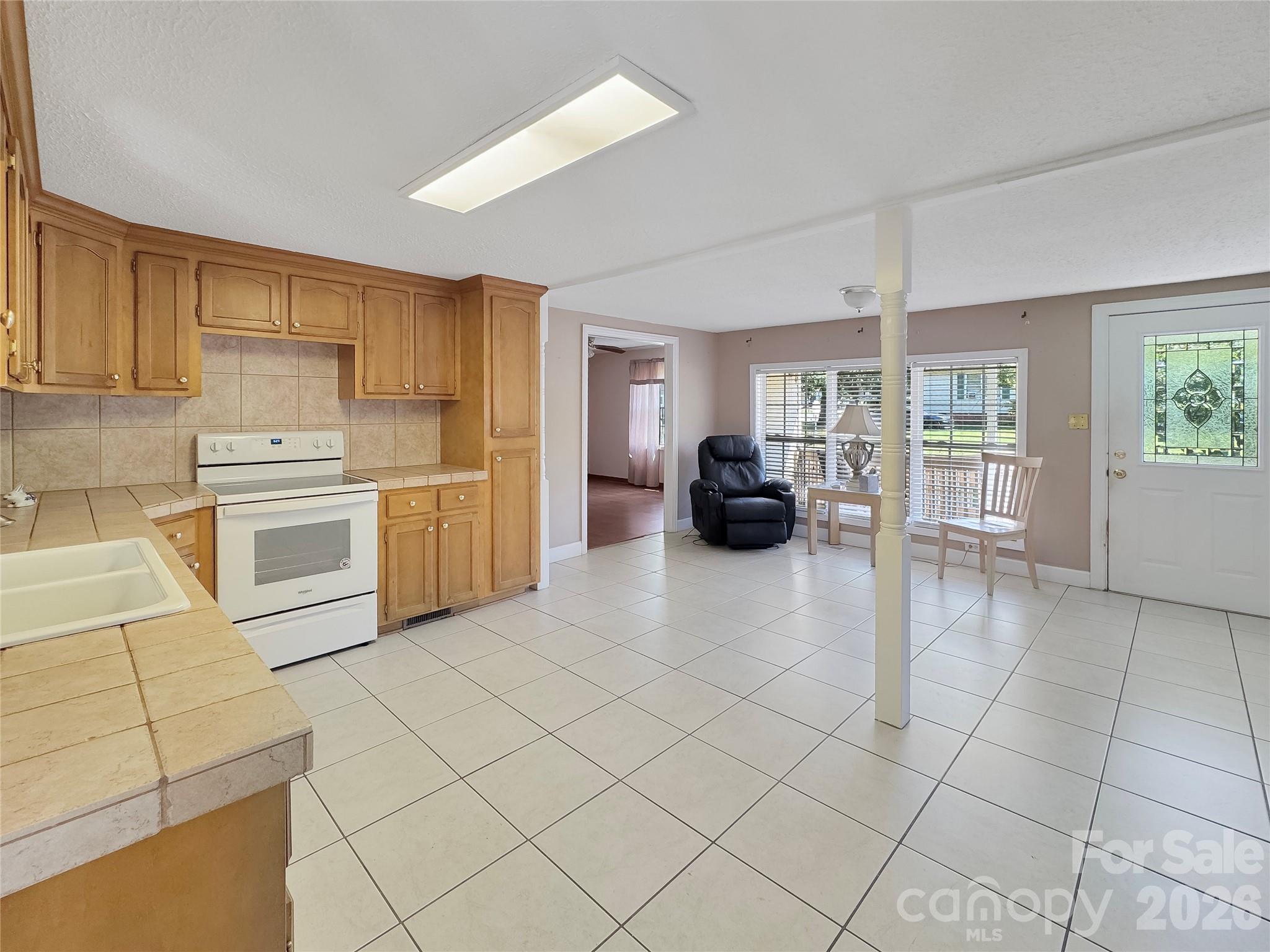 5 Love Street Property Photo 14