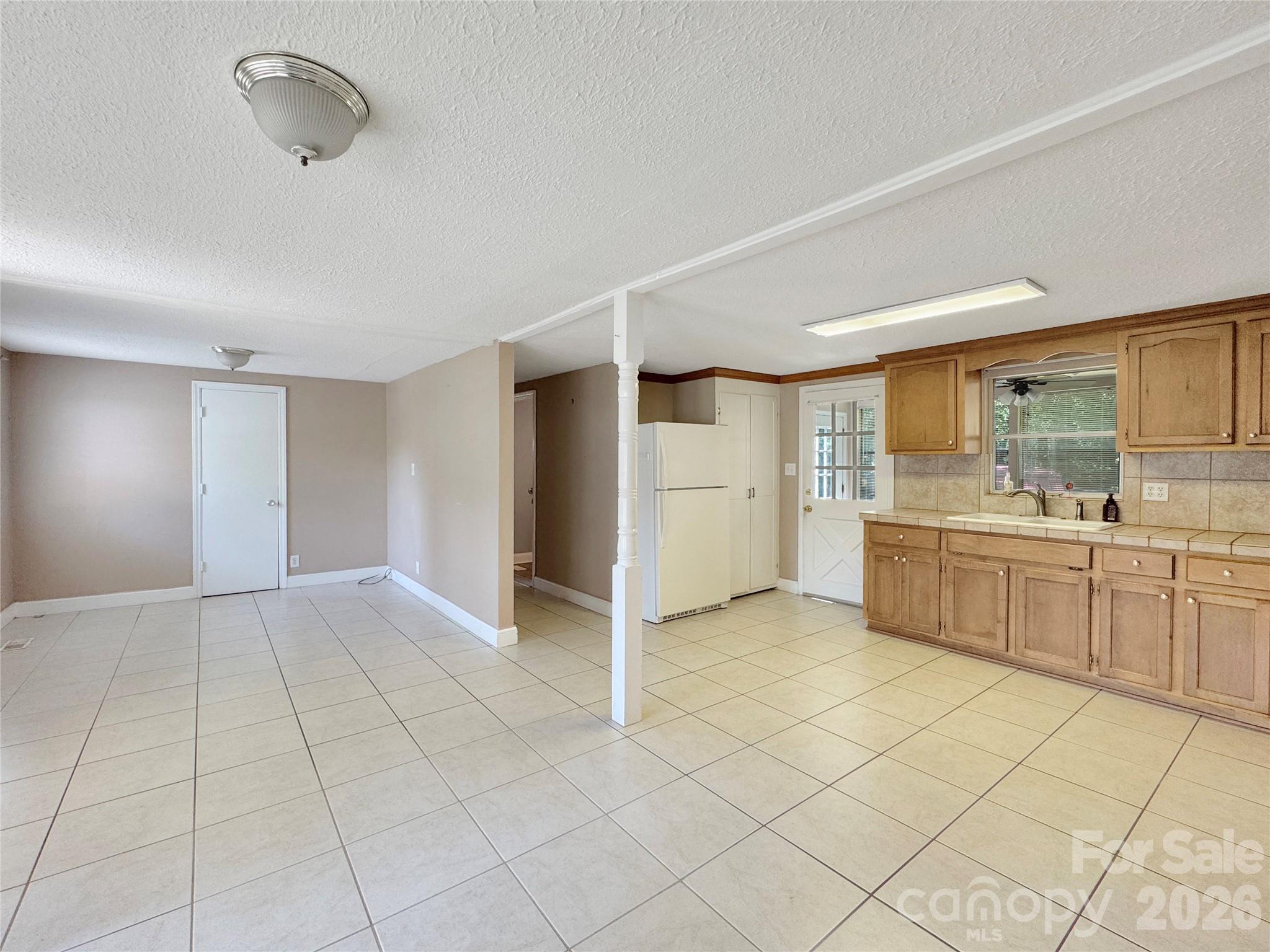 5 Love Street Property Photo 16