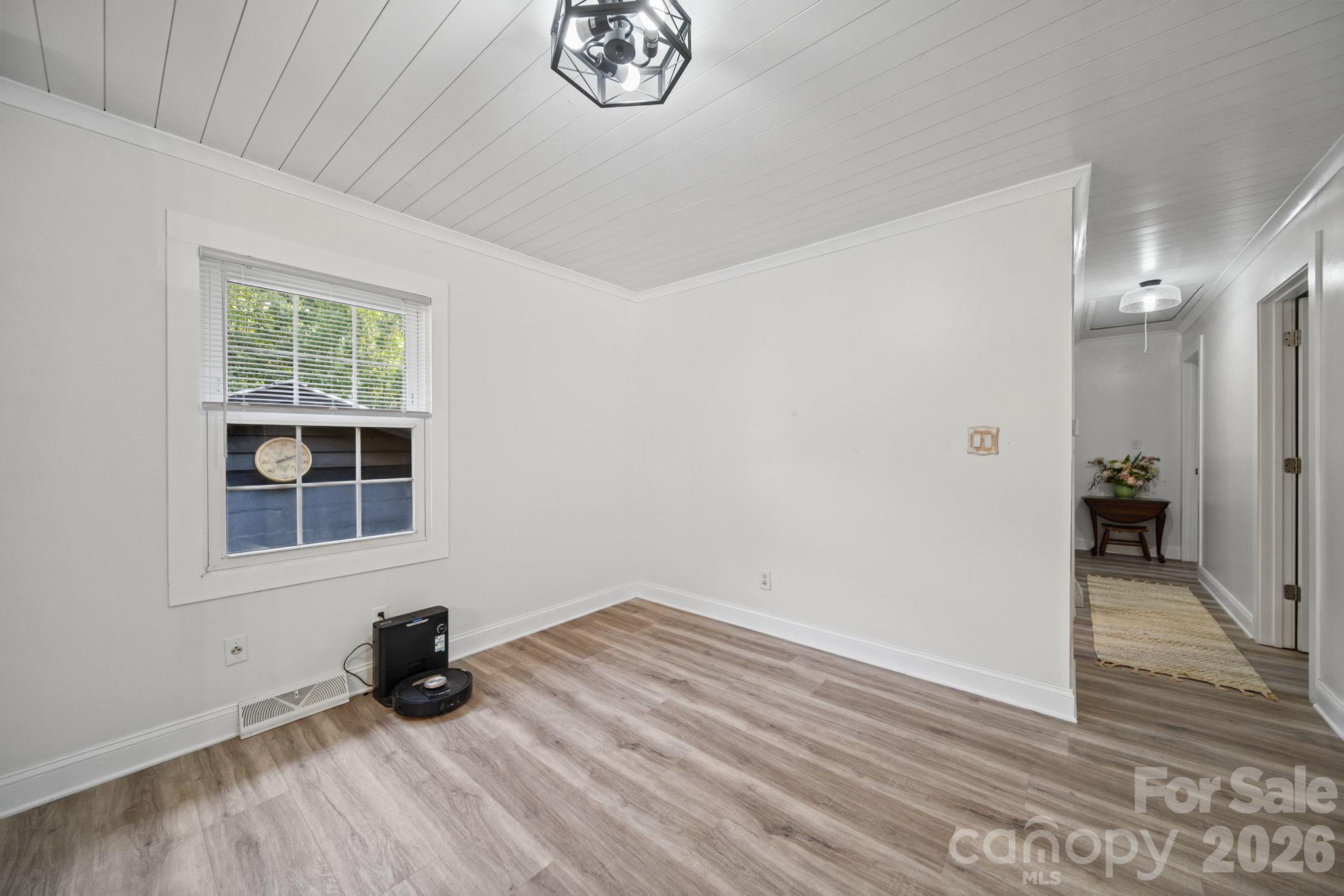 607 Toms Creek Church Road Property Photo 9