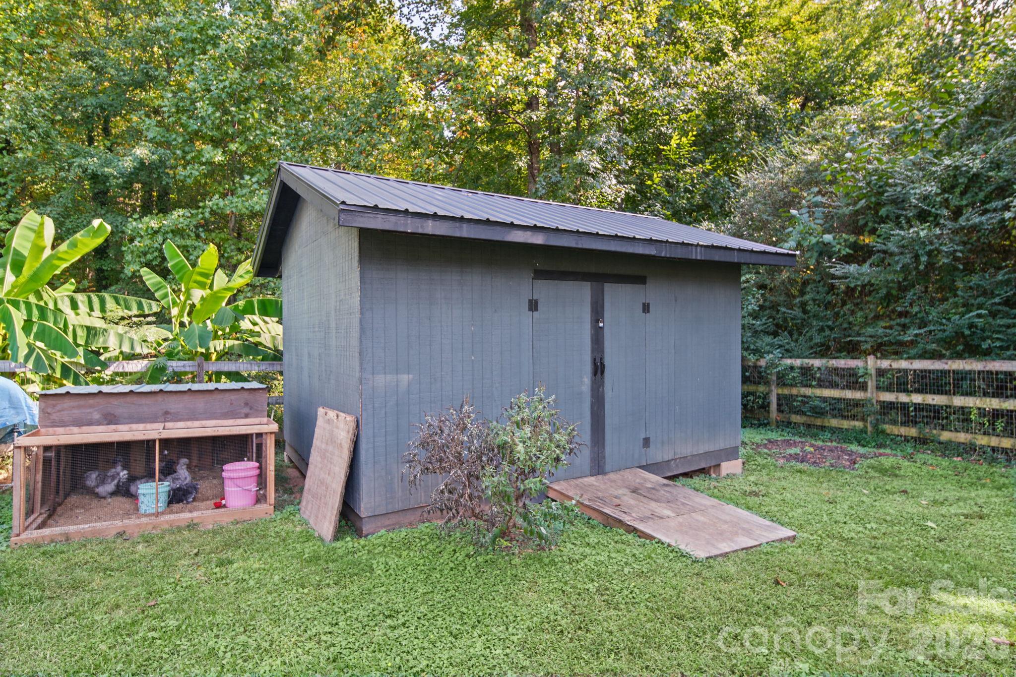 607 Toms Creek Church Road Property Photo 22