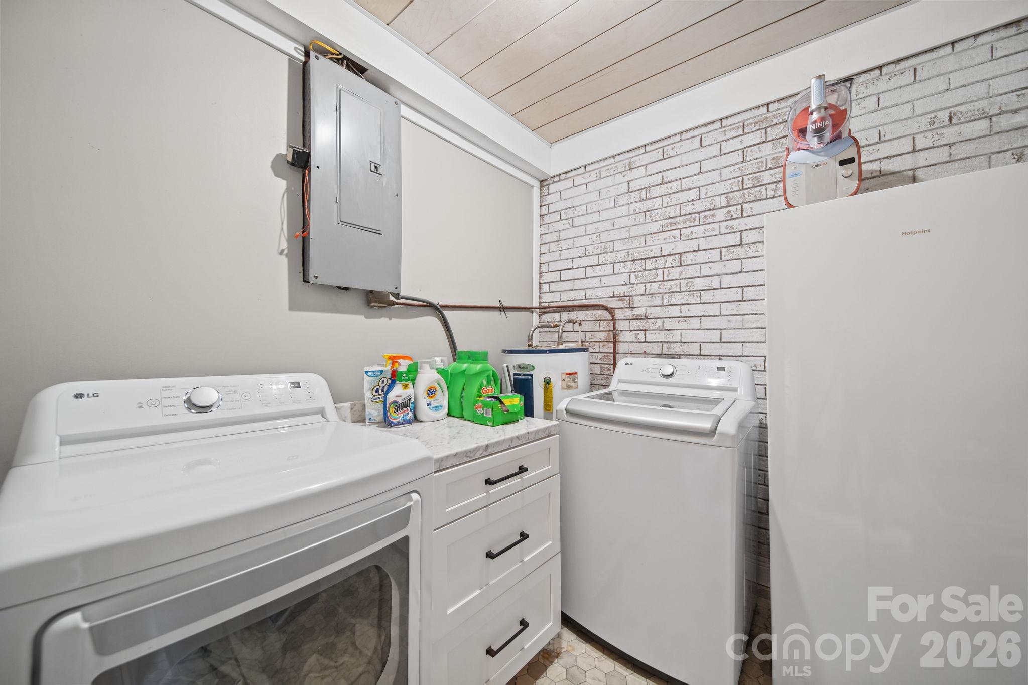607 Toms Creek Church Road Property Photo 28