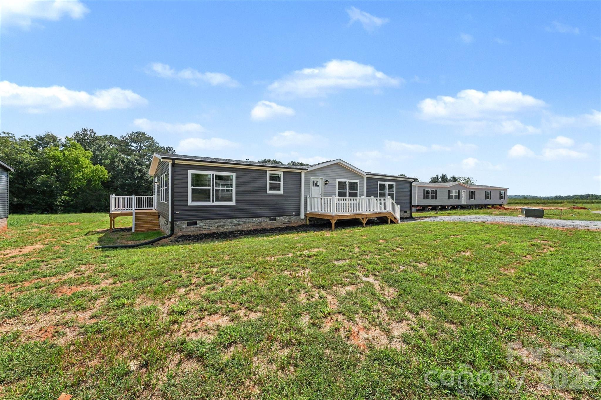 807 Eagleview Lane Property Photo 25