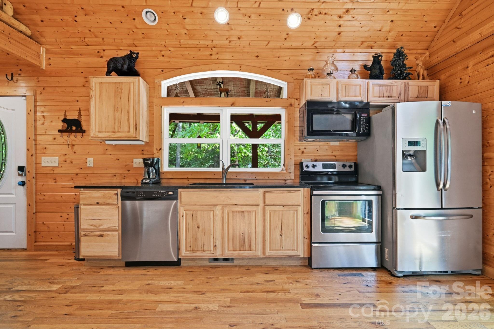 1158 Staghorn Road Property Photo 6