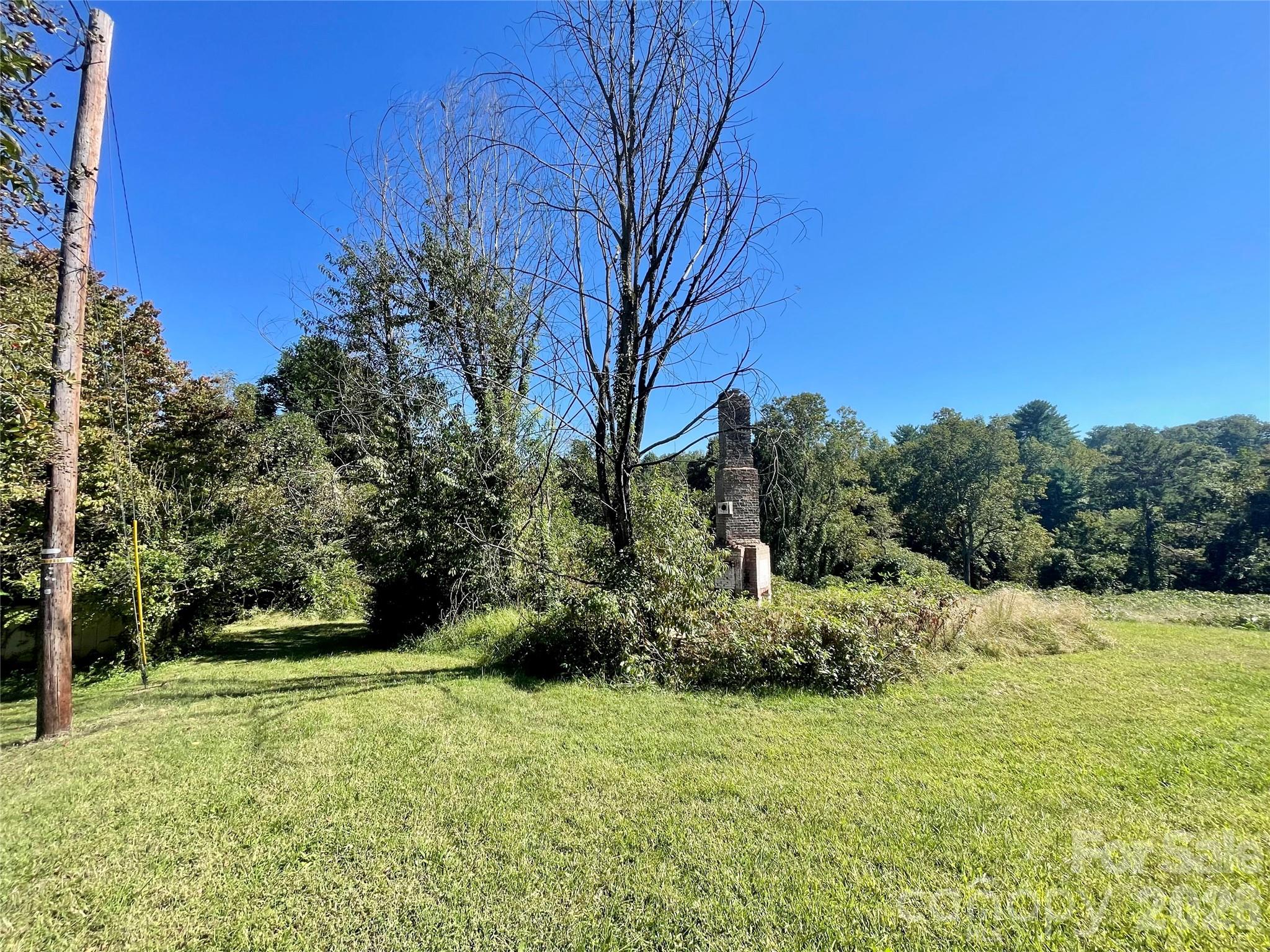 19 Pine Street Property Photo 3