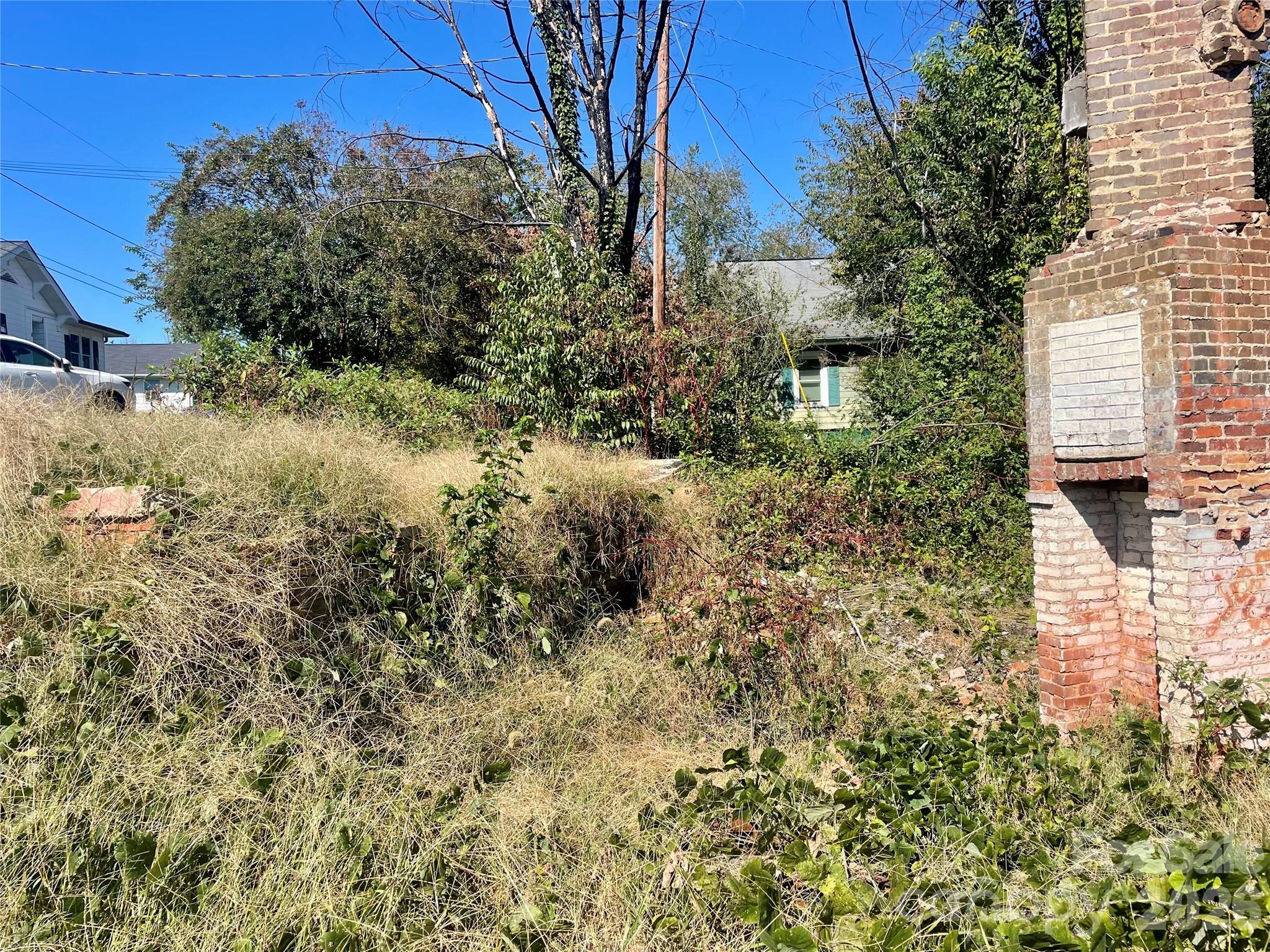 19 Pine Street Property Photo 8