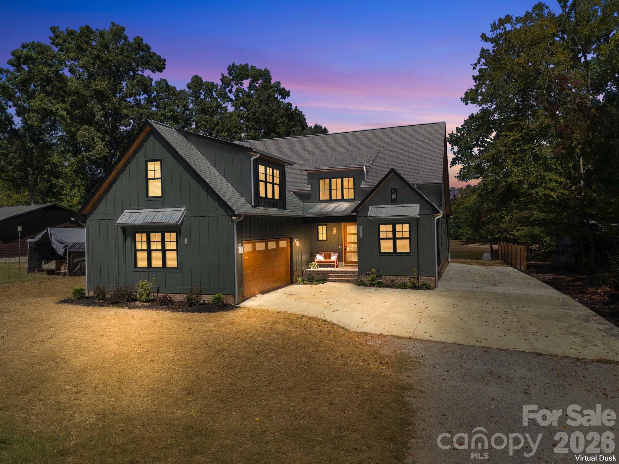1045 Freshwater Lane Property Photo 3