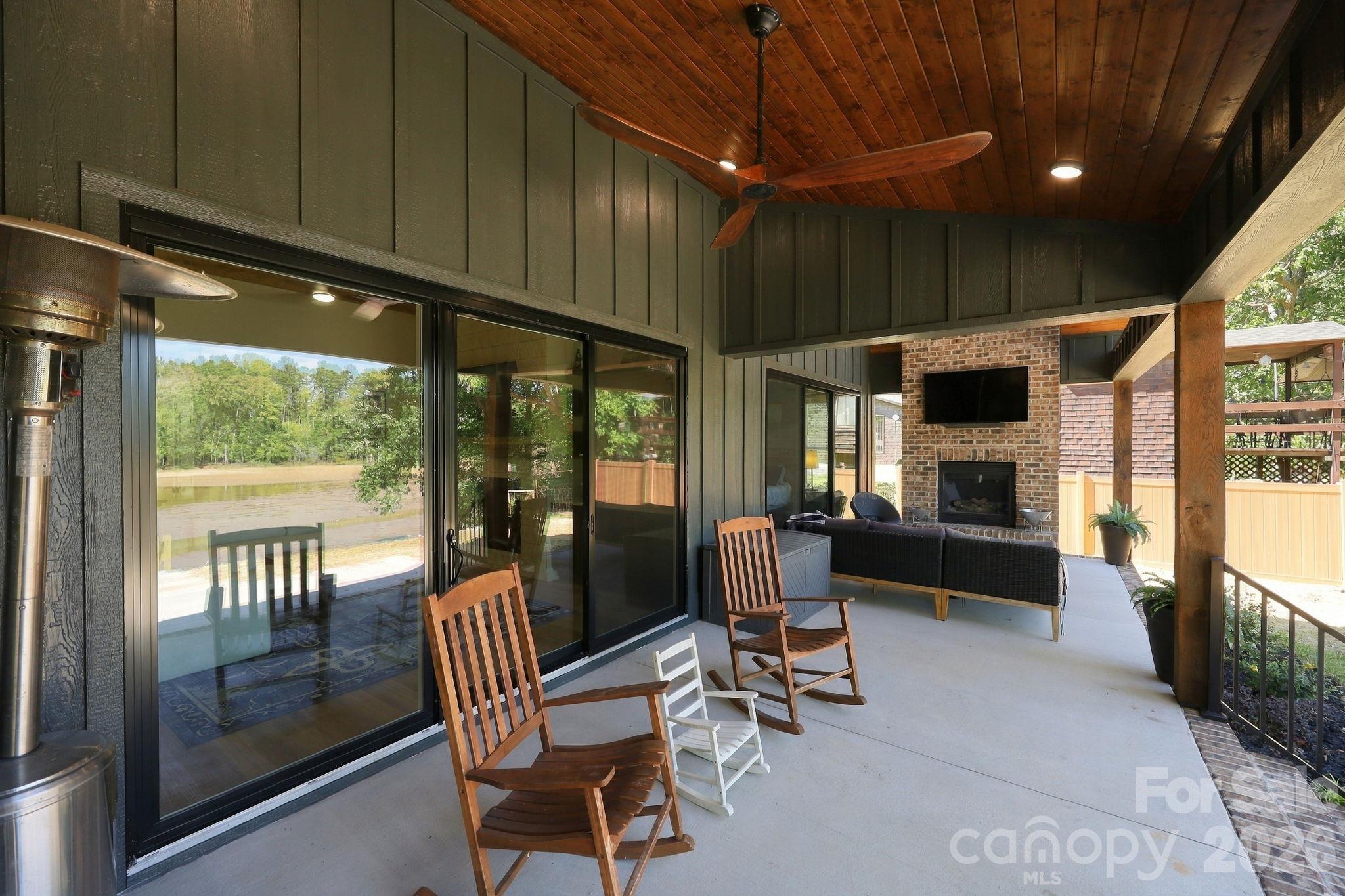 1045 Freshwater Lane Property Photo 40