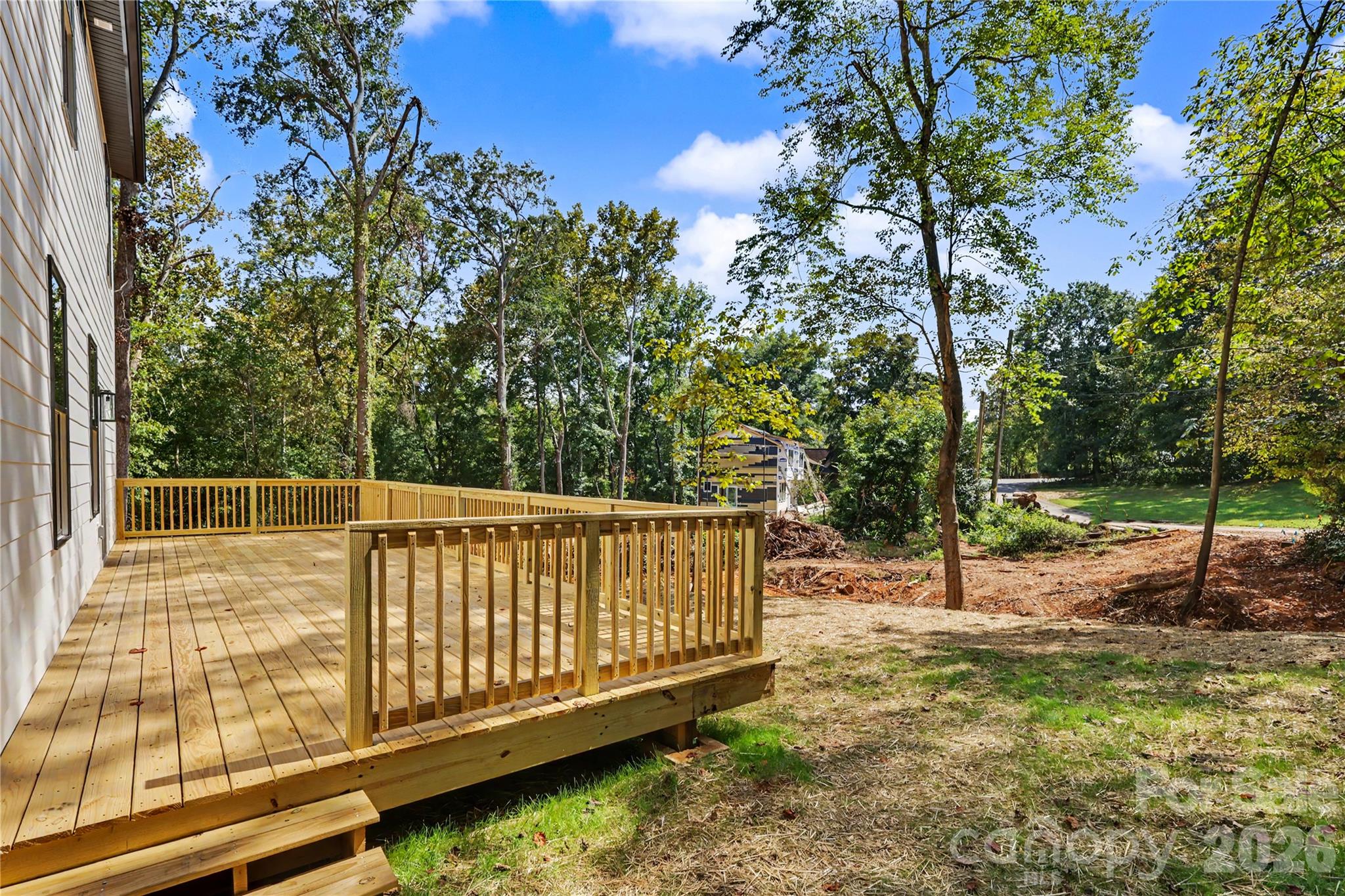 910 Montrose Drive Property Photo 41