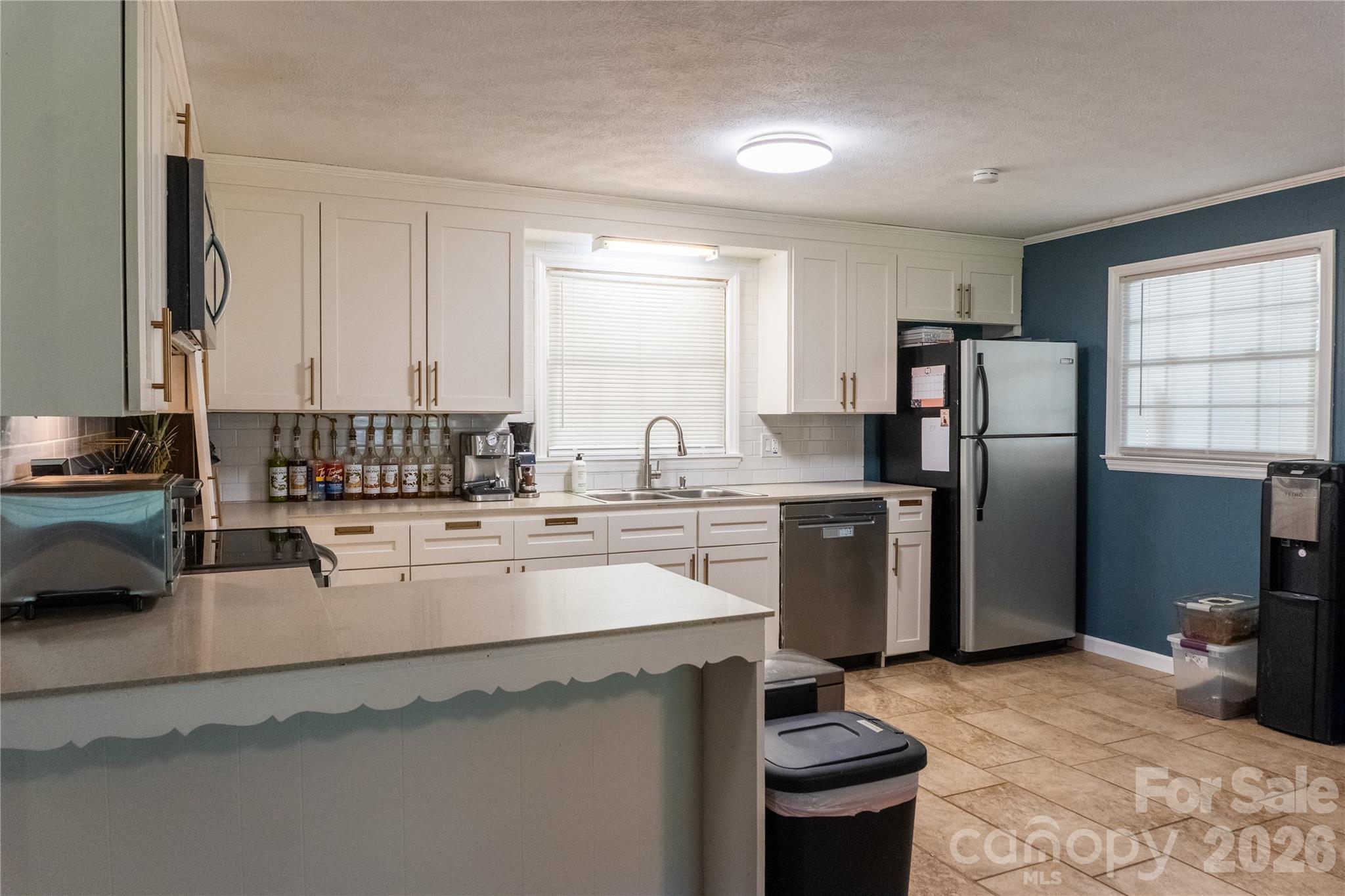 2408 Setzers Creek Road Property Photo 8