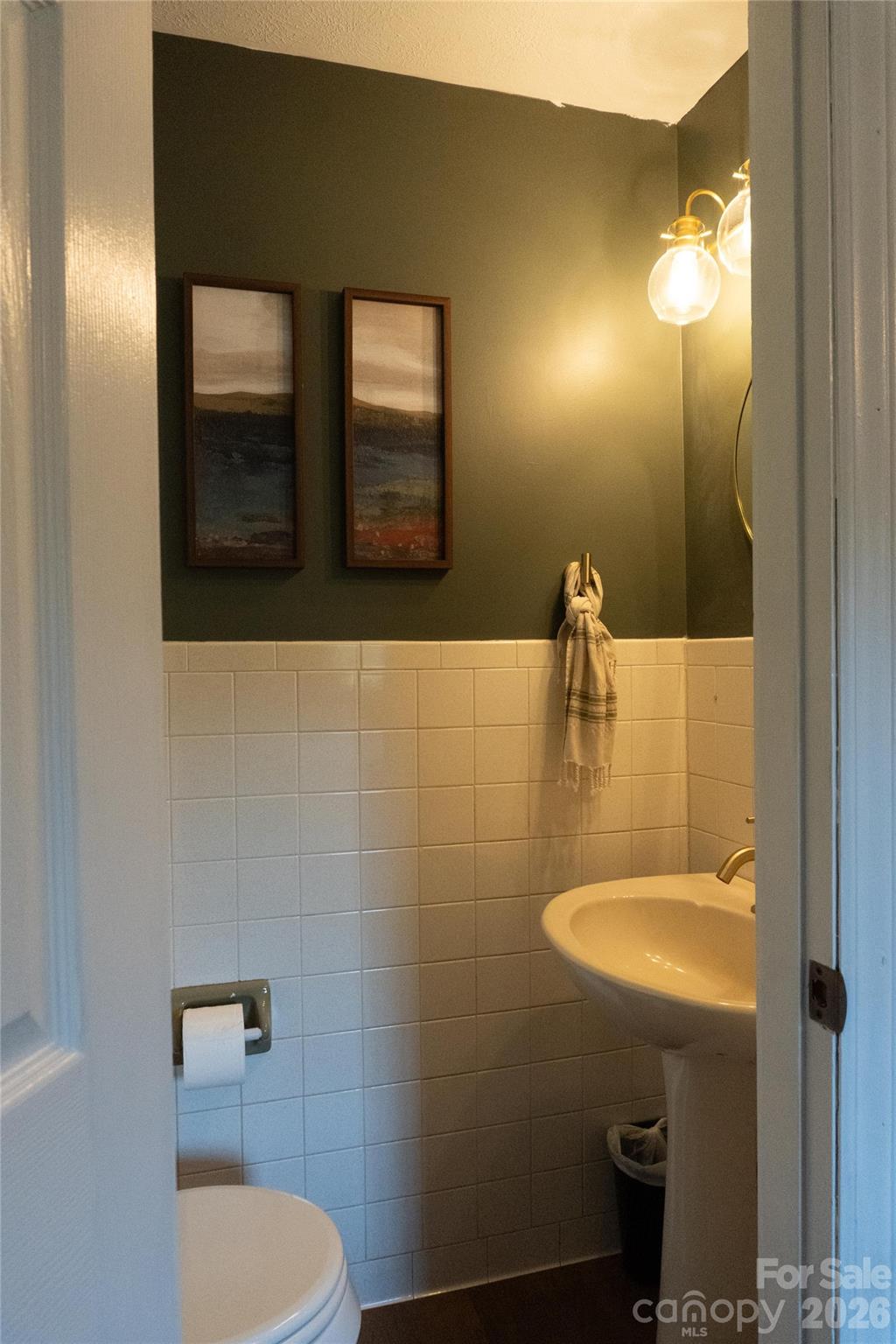 2408 Setzers Creek Road Property Photo 12