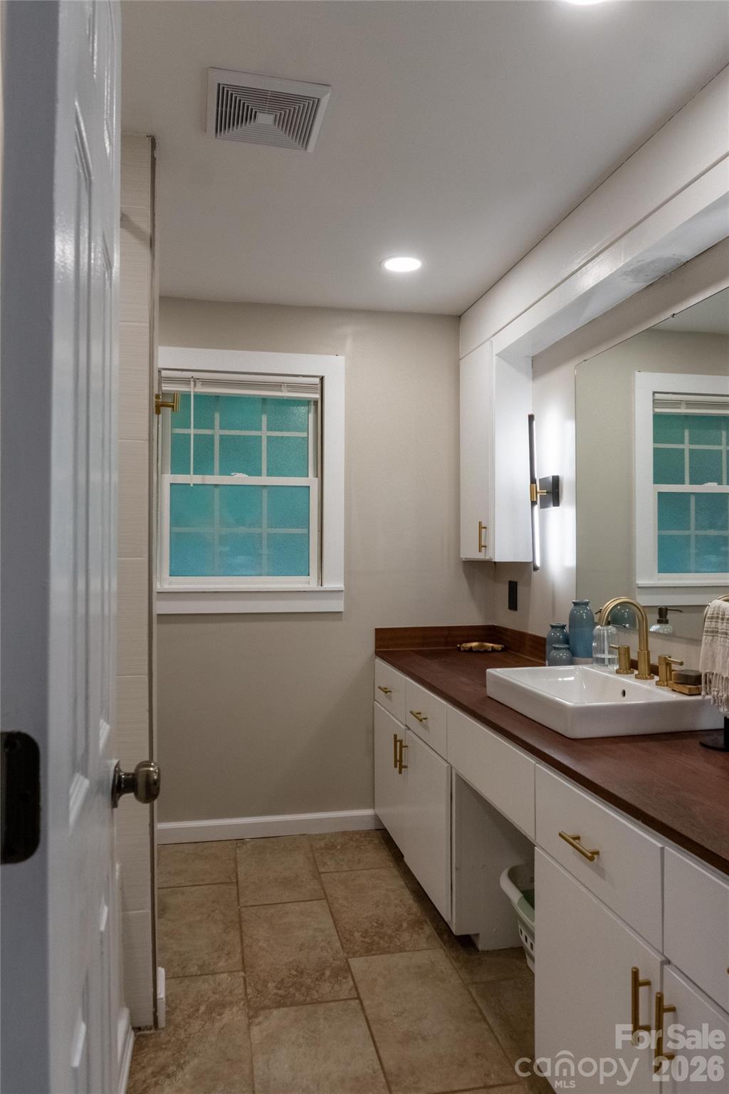 2408 Setzers Creek Road Property Photo 15