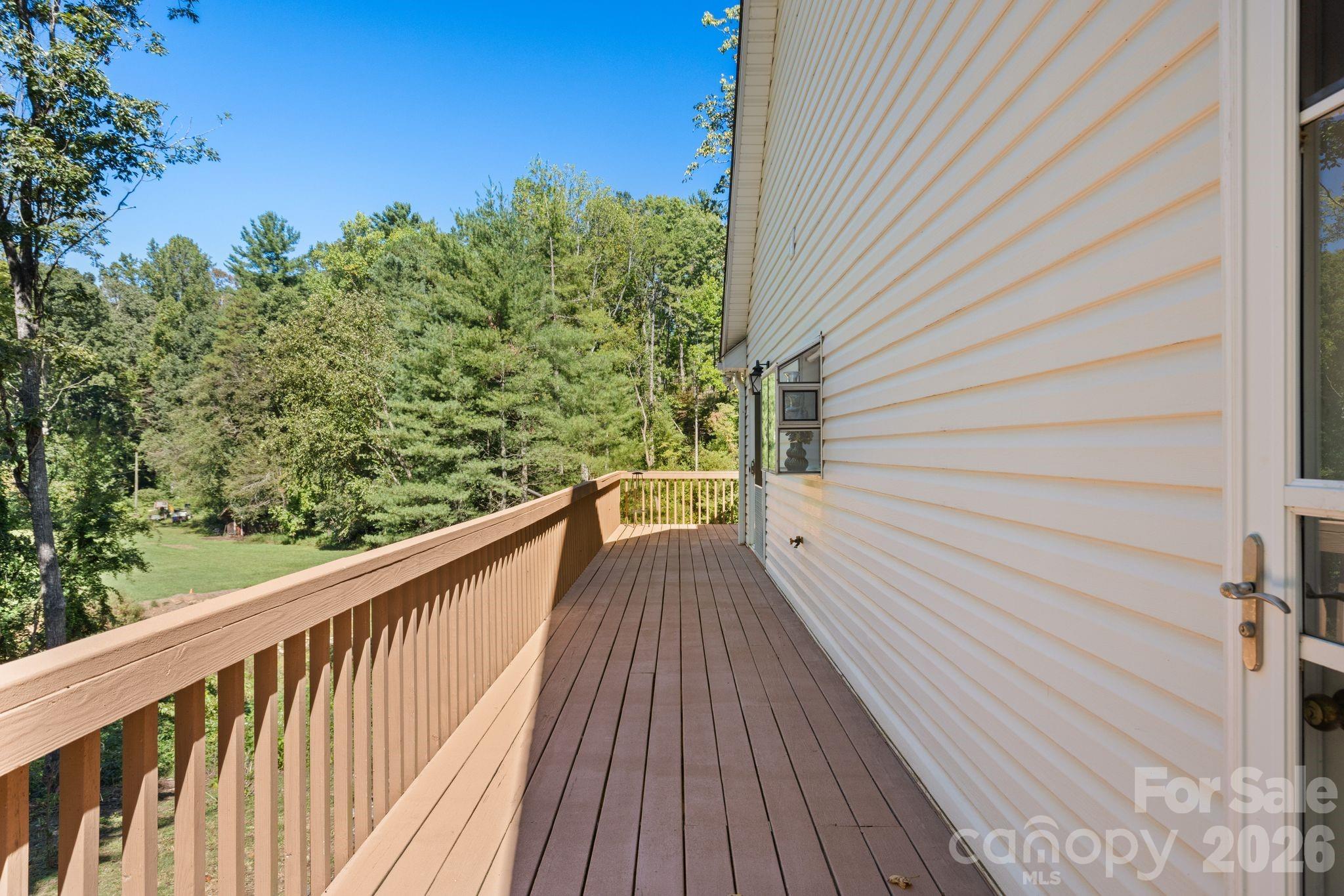 113 Laura Trace Property Photo 25