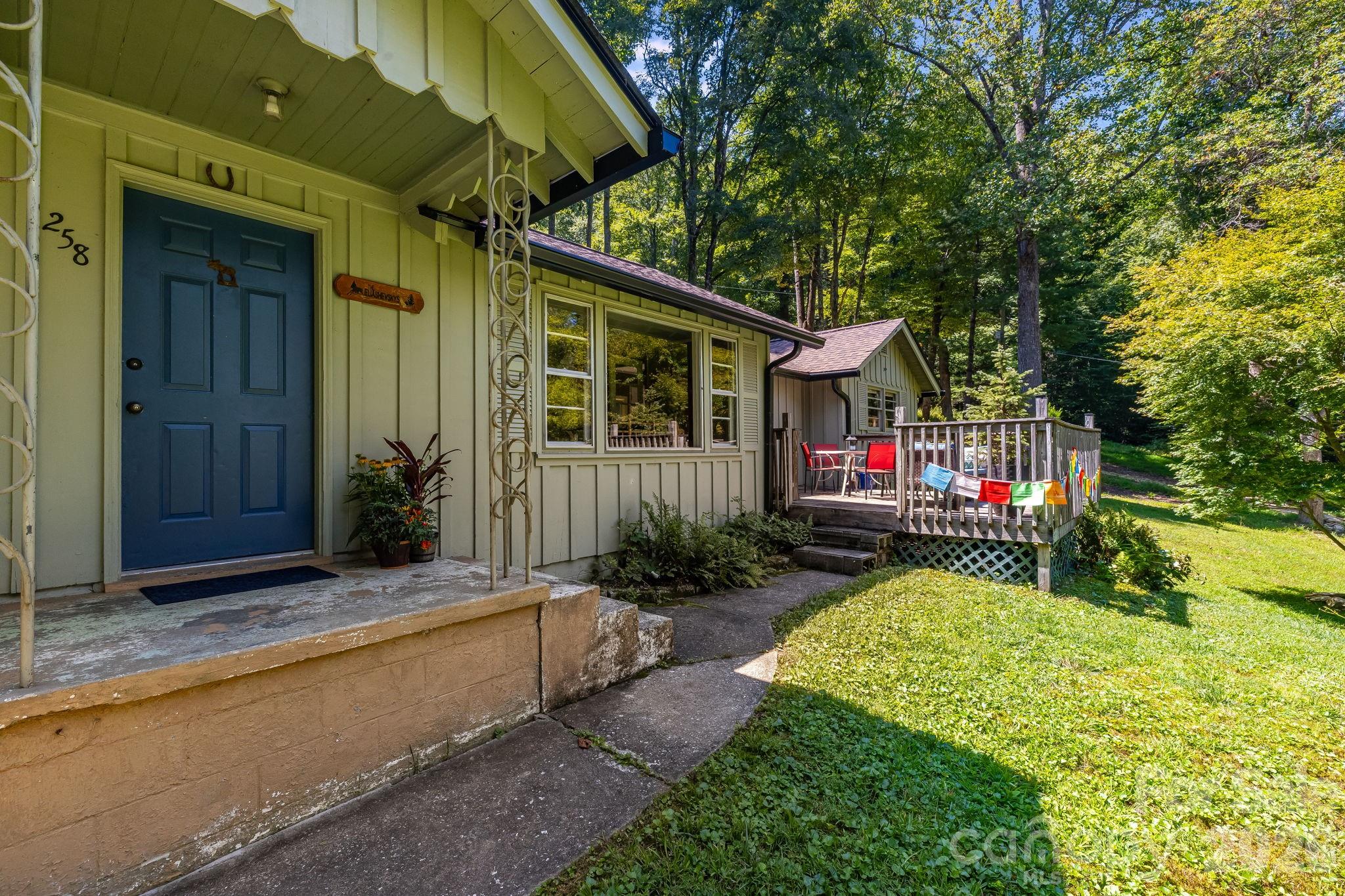 258 Old Homestead Road Property Photo 3