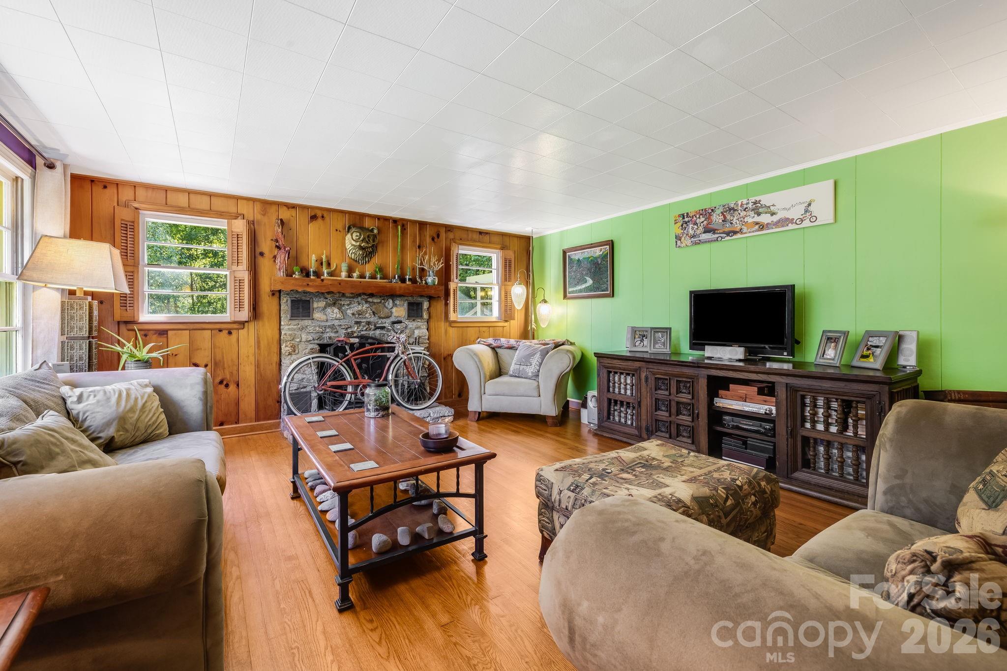 258 Old Homestead Road Property Photo 5