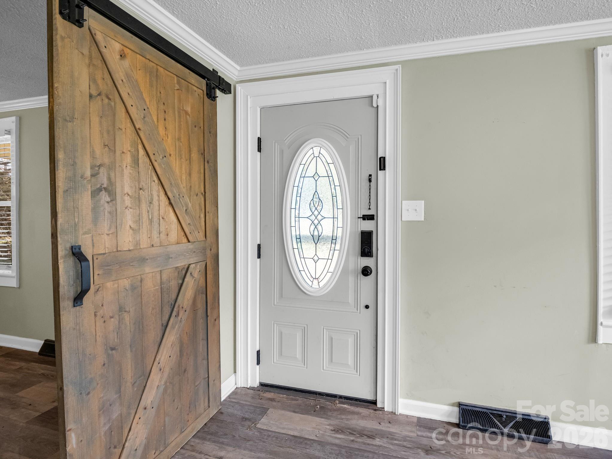 1315 Lithia Springs Road Property Photo 10